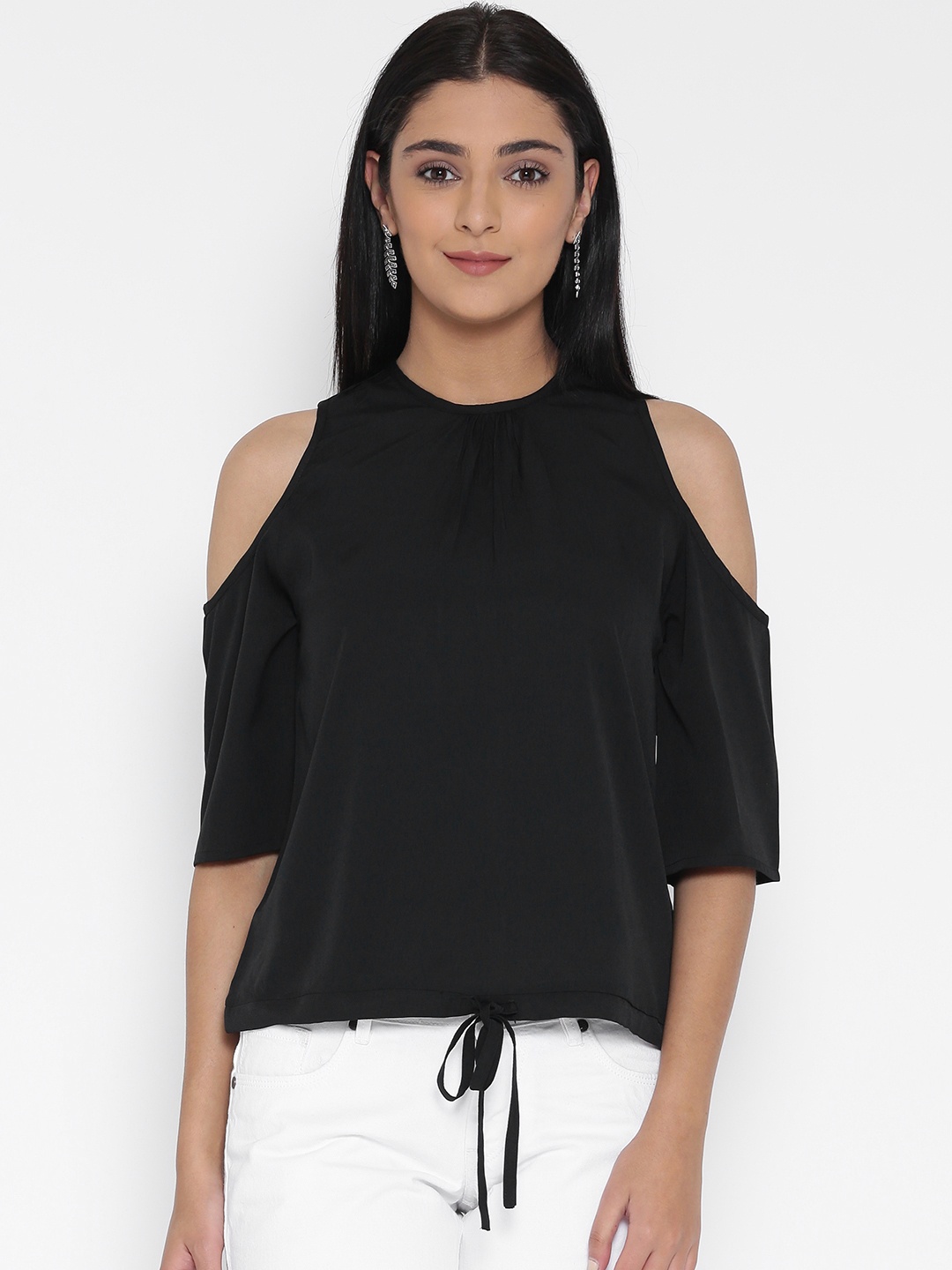 

Sera Women Black Solid Top