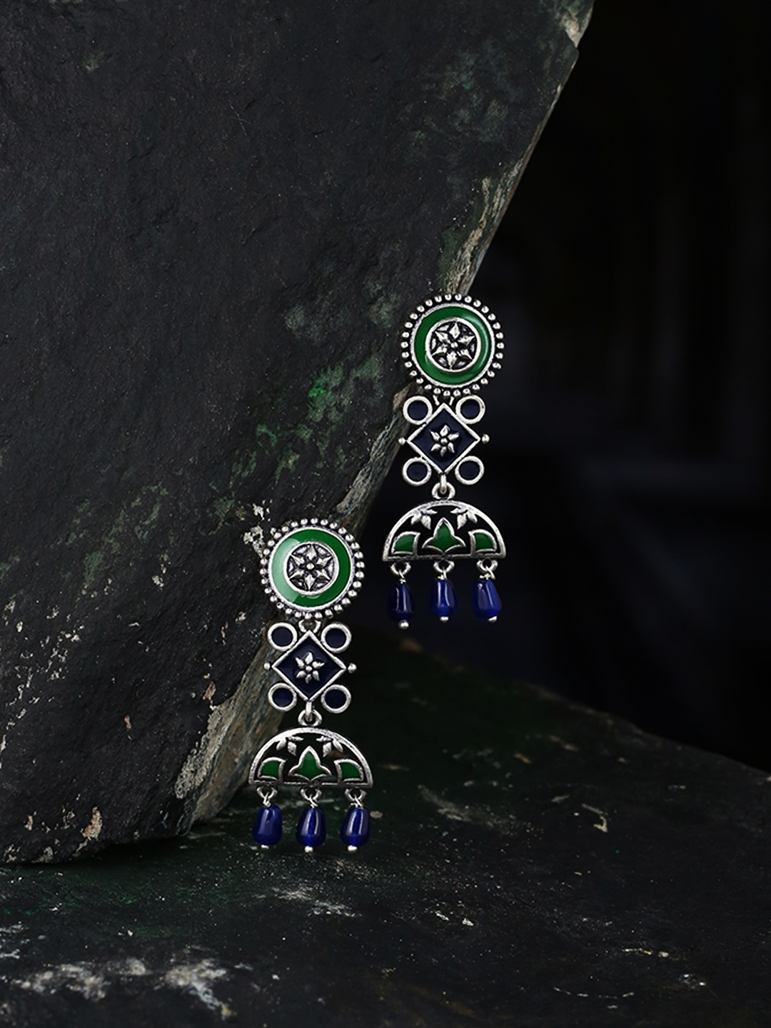

Voylla Silver-Plated Contemporary Oxidised Drop Earrings