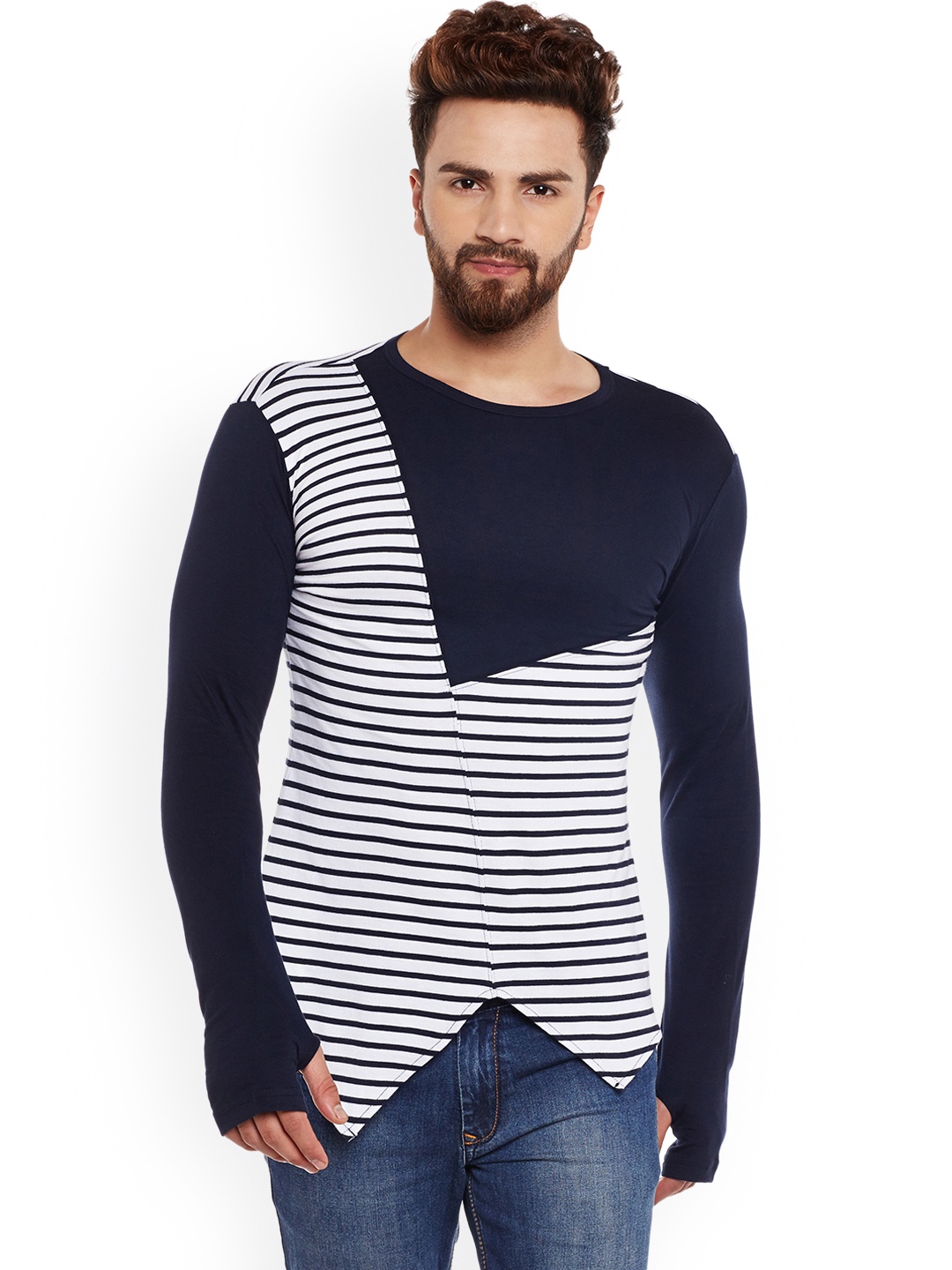 

Hypernation Men Blue Striped Round Neck T-shirt