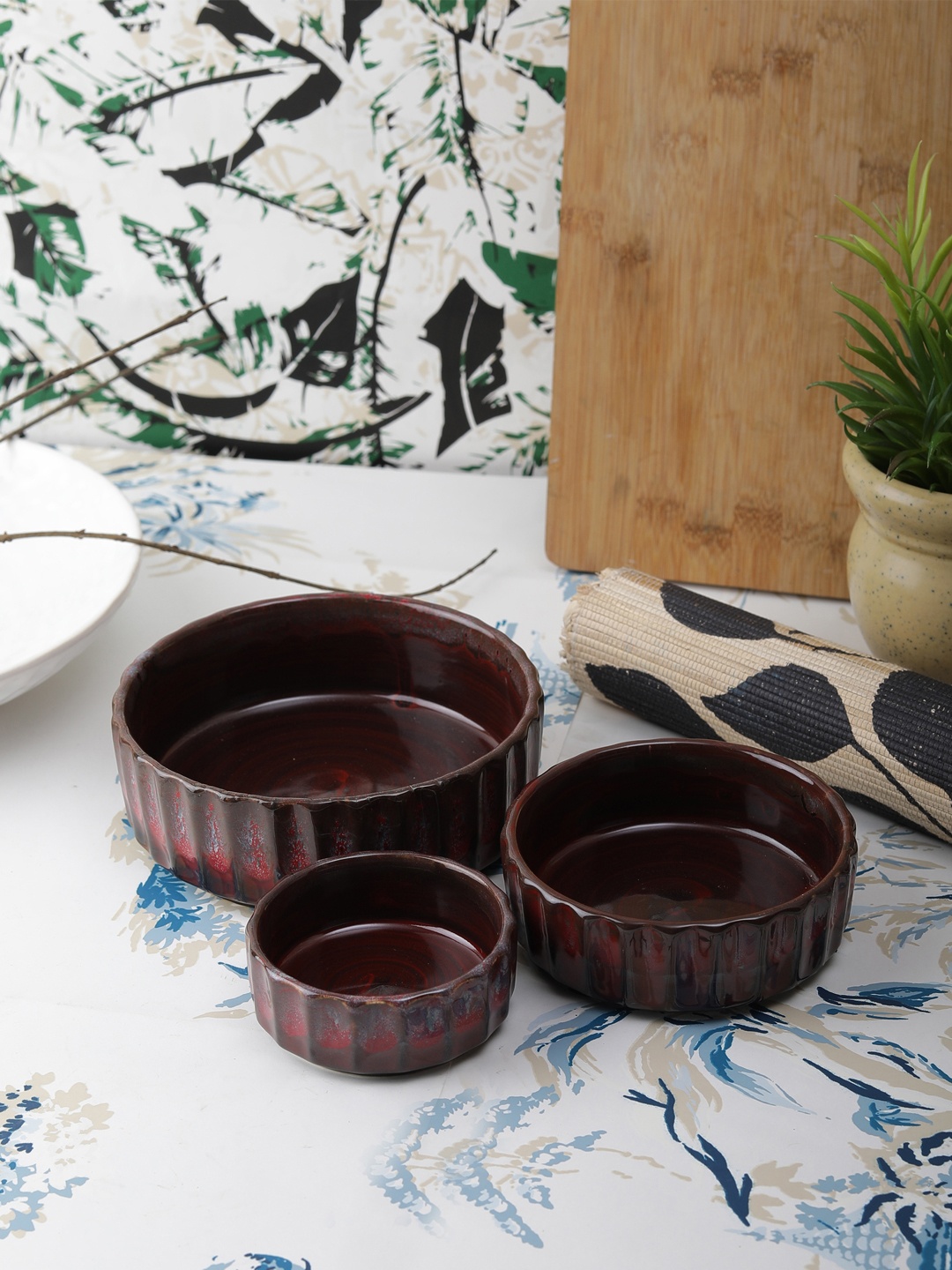 

VarEesha Set of 3 Brown Solid Ceramic Bowls