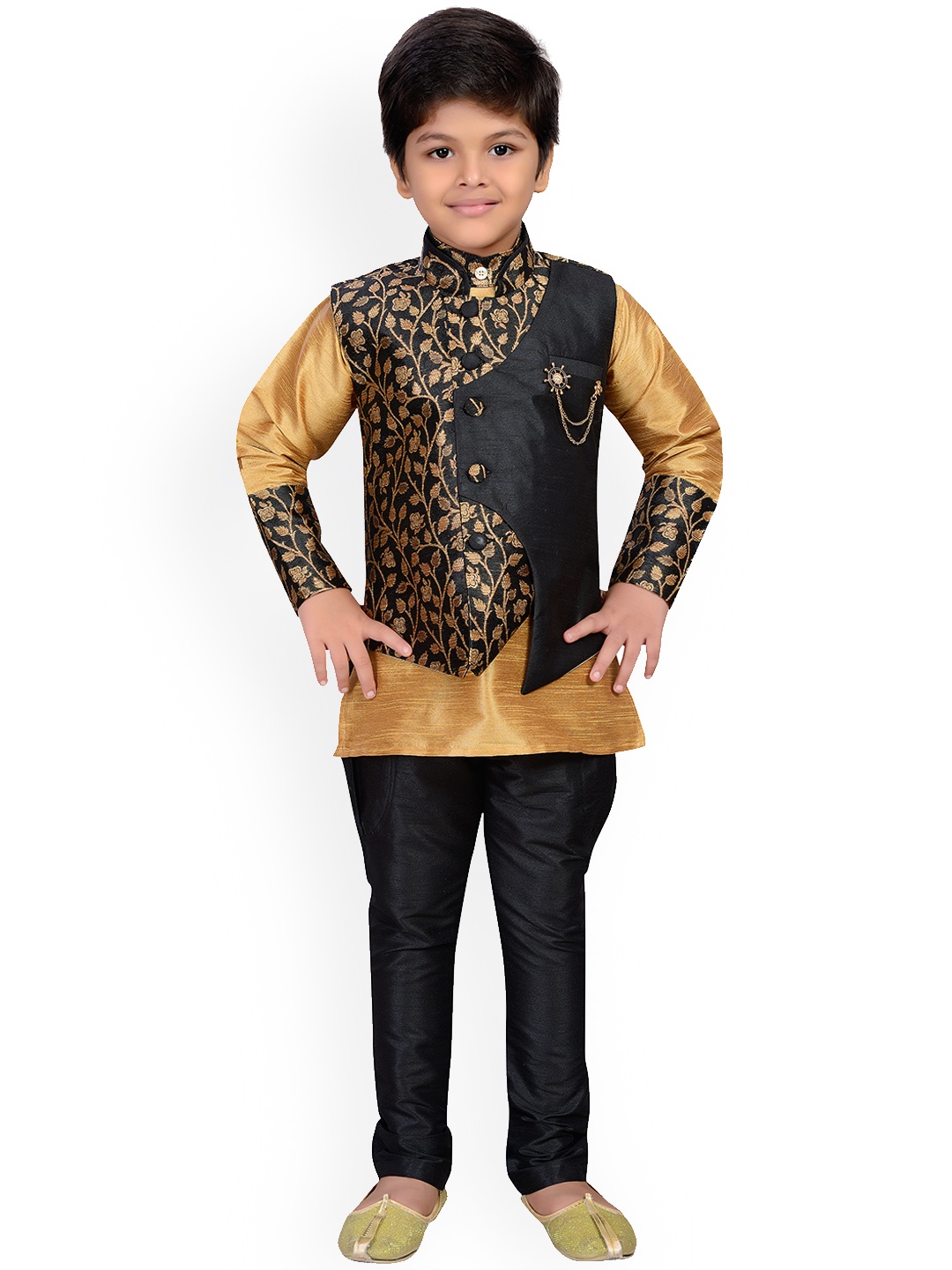 Aj DEZInES Boys Orange & Black Printed Kurta with Pyjamas