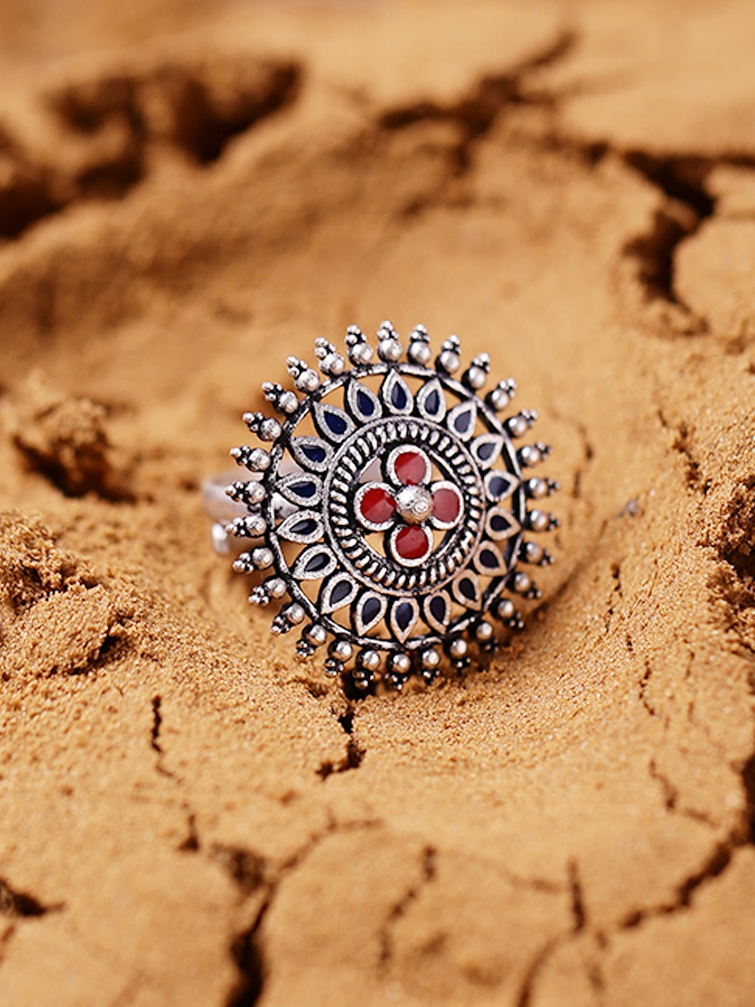 

Voylla Women Silver-Toned Ring