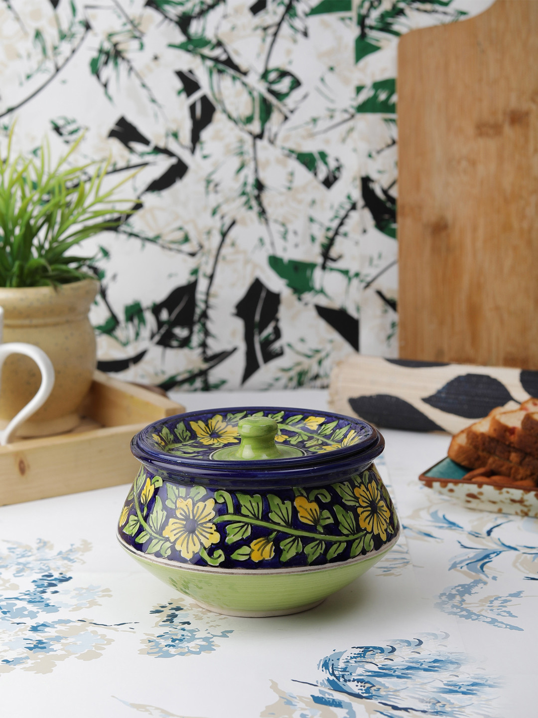

VarEesha Green & Navy Blue Printed Bowl