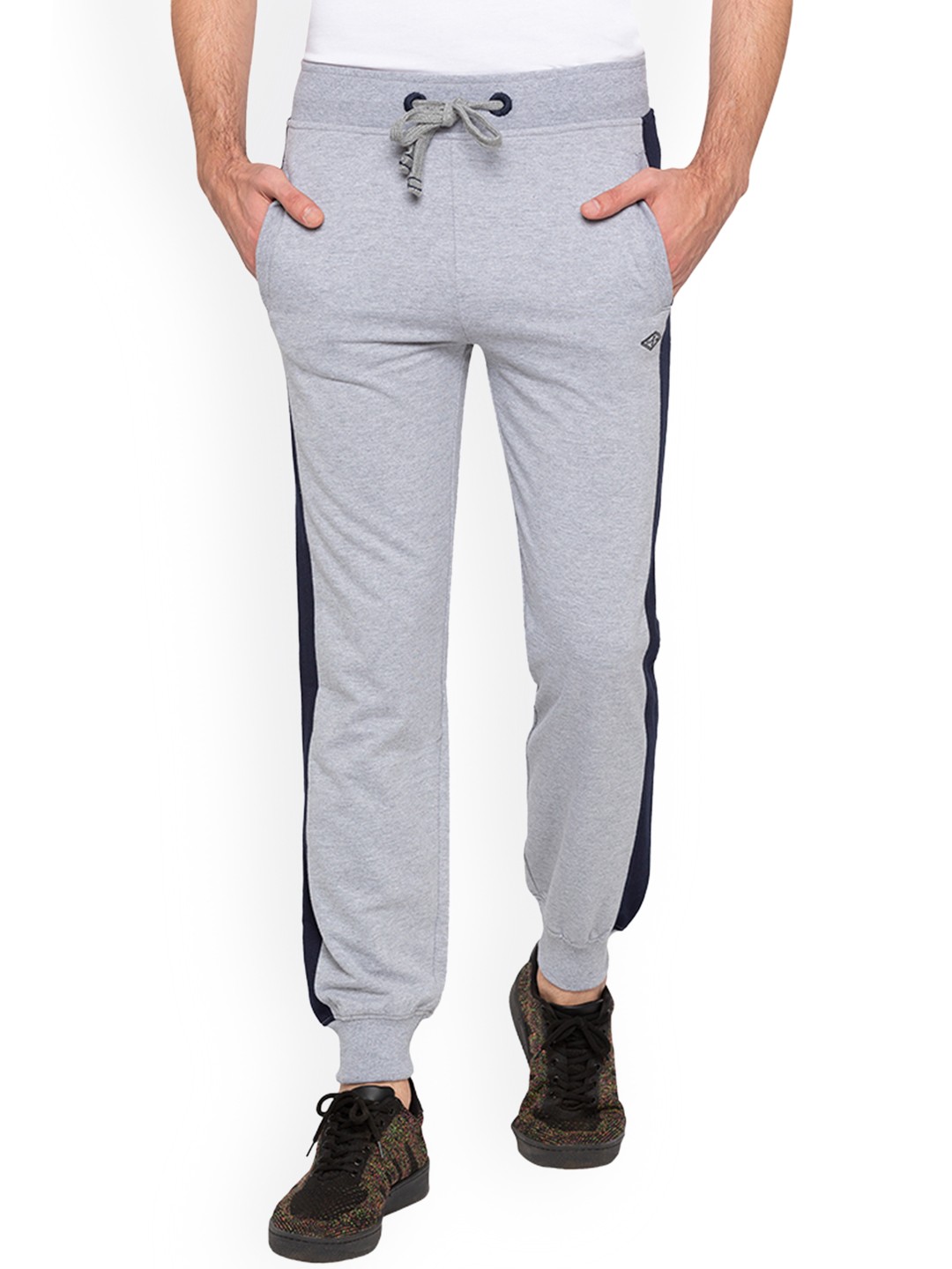 

Status Quo Men Grey Solid Joggers