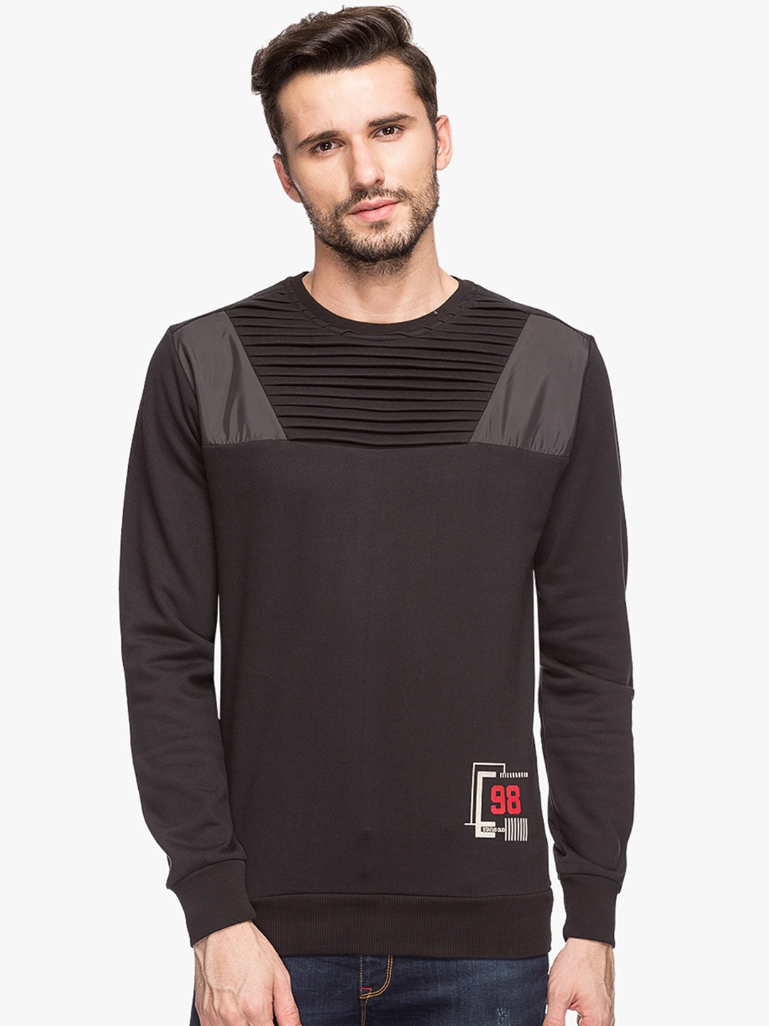 

Status Quo Men Black Slim Fit Solid Sweatshirt
