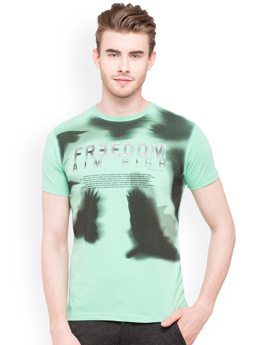 

Status Quo Men Green Printed Round Neck Slim Fit Pure Cotton T-shirt