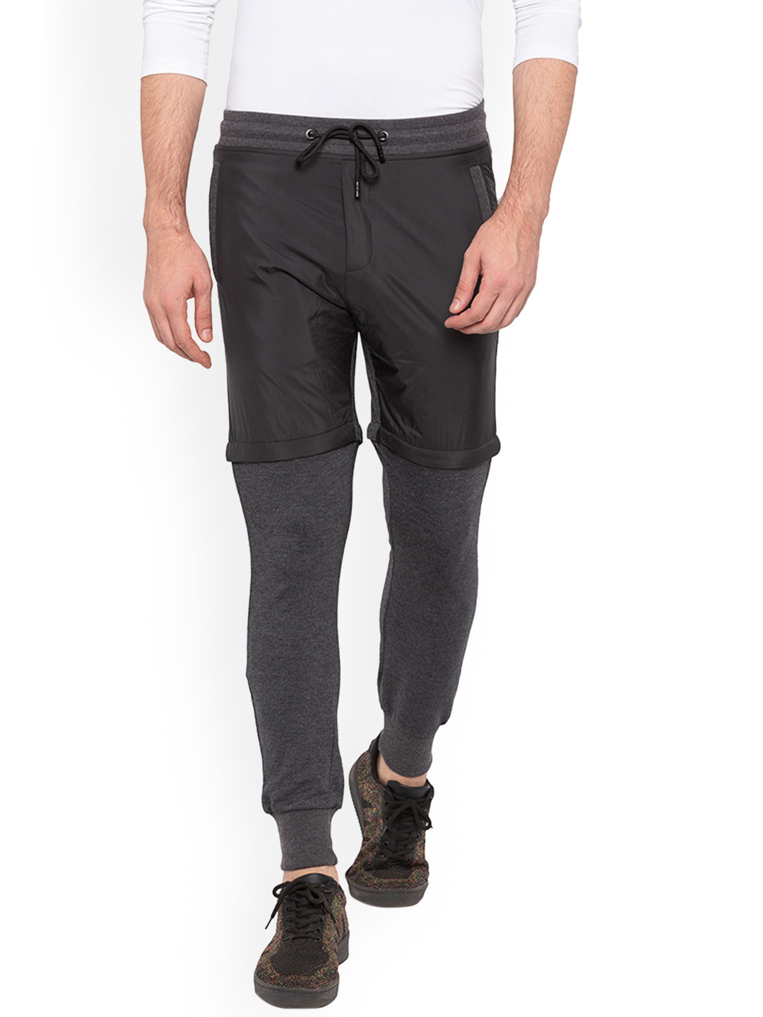 

Status Quo Men Grey Slim Fit Panelled Joggers