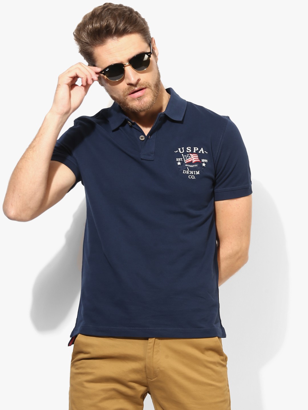 

Navy Blue Solid Polo Collar T-shirt