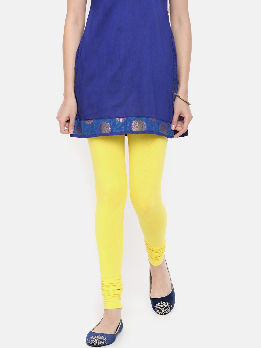 

De Moza Women Yellow Solid Churidar Leggings