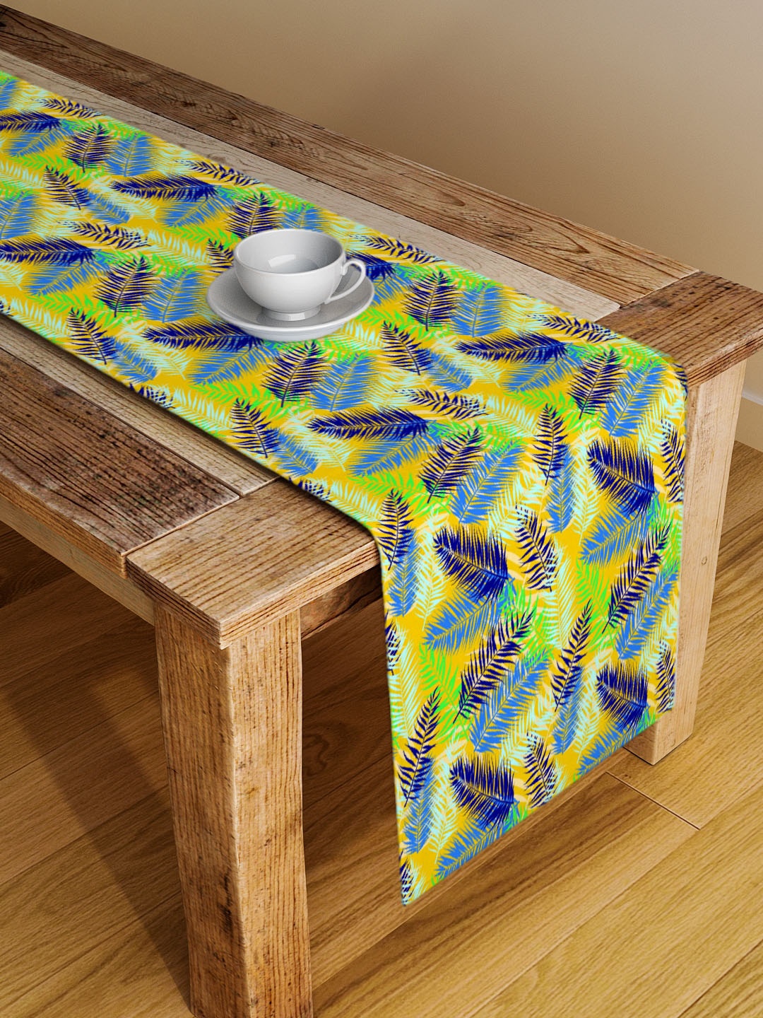 

Alina decor Green Tropical Table Runner