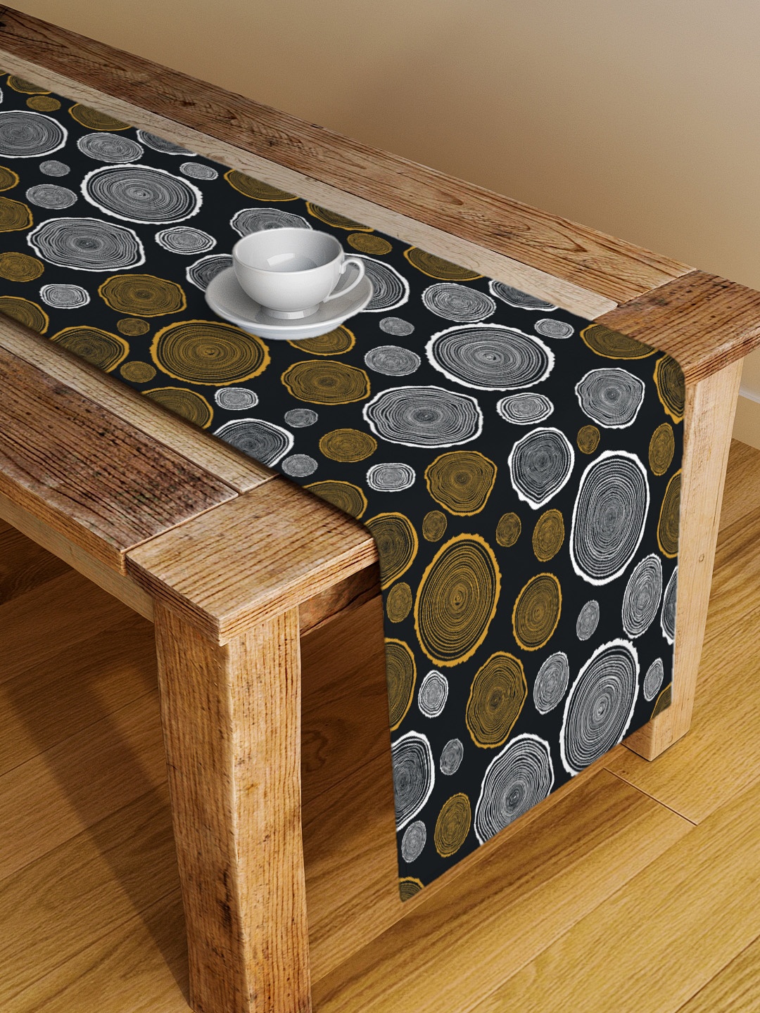 

Alina decor Black & Grey Geometric Table Runner