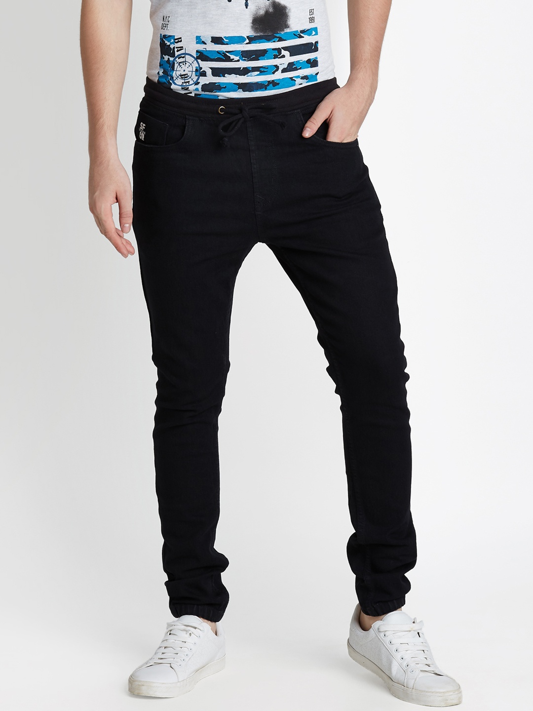 

SF JEANS by Pantaloons Men Black Regular Fit Solid Joggers