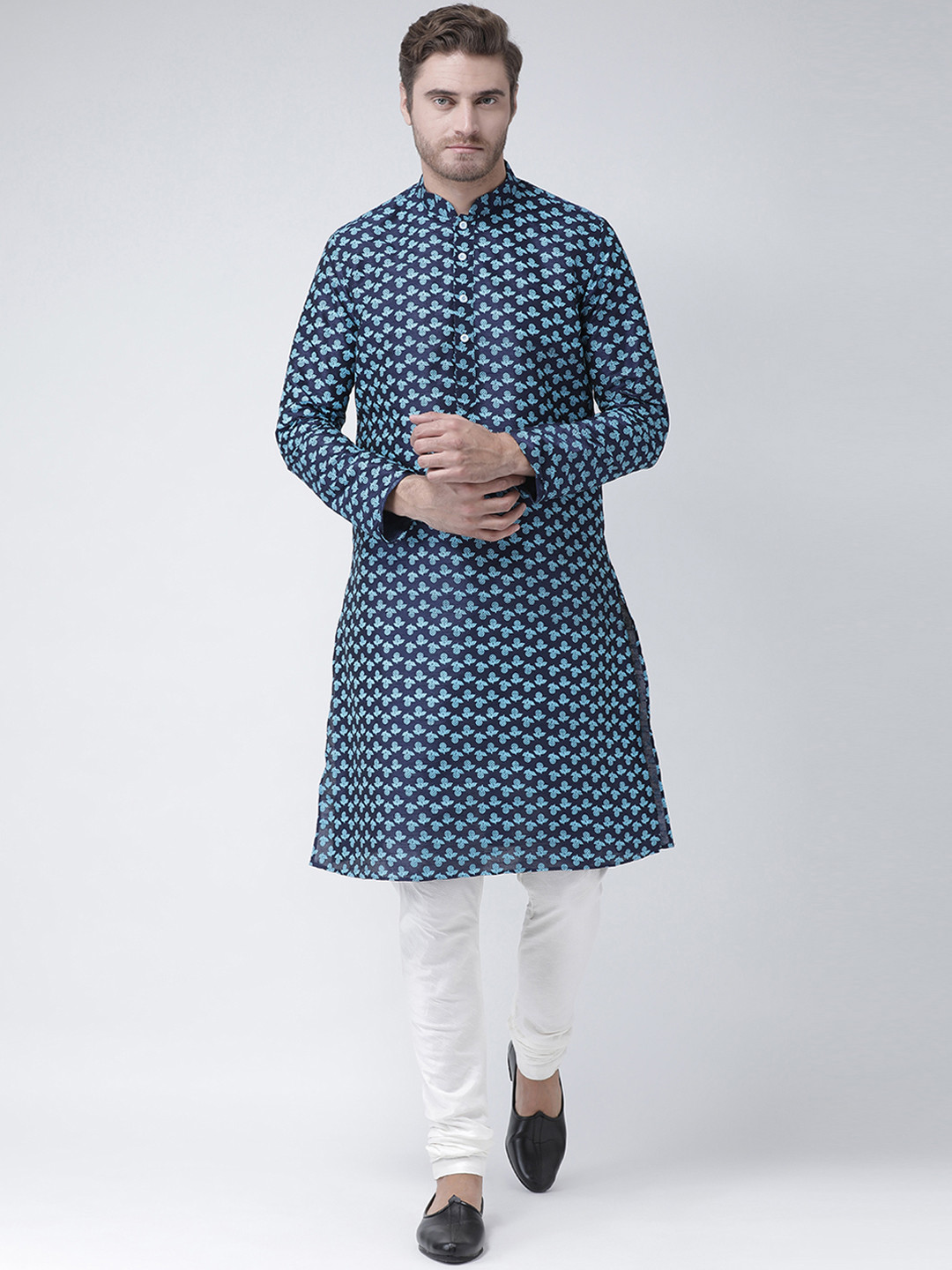 

DEYANN Men Navy Blue & Off-White Printed Kurta with Churidar