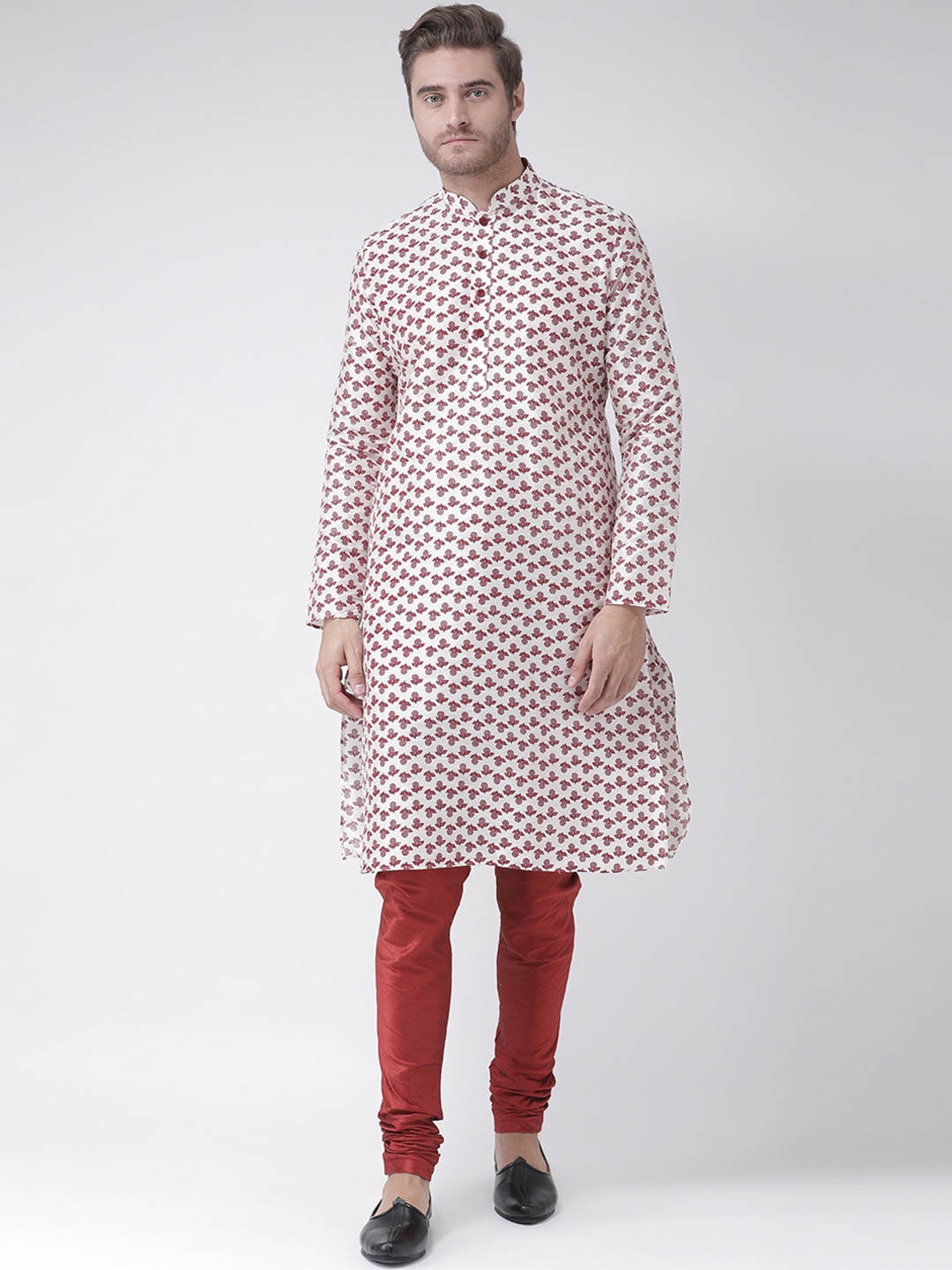 

DEYANN Men Off-White & Red Printed Kurta with Churidar