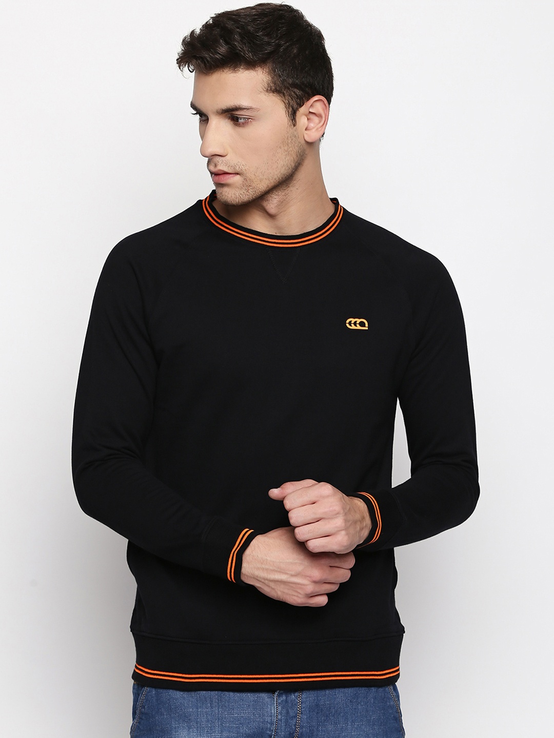 

Ajile by Pantaloons Men Black Solid Sweatshirt
