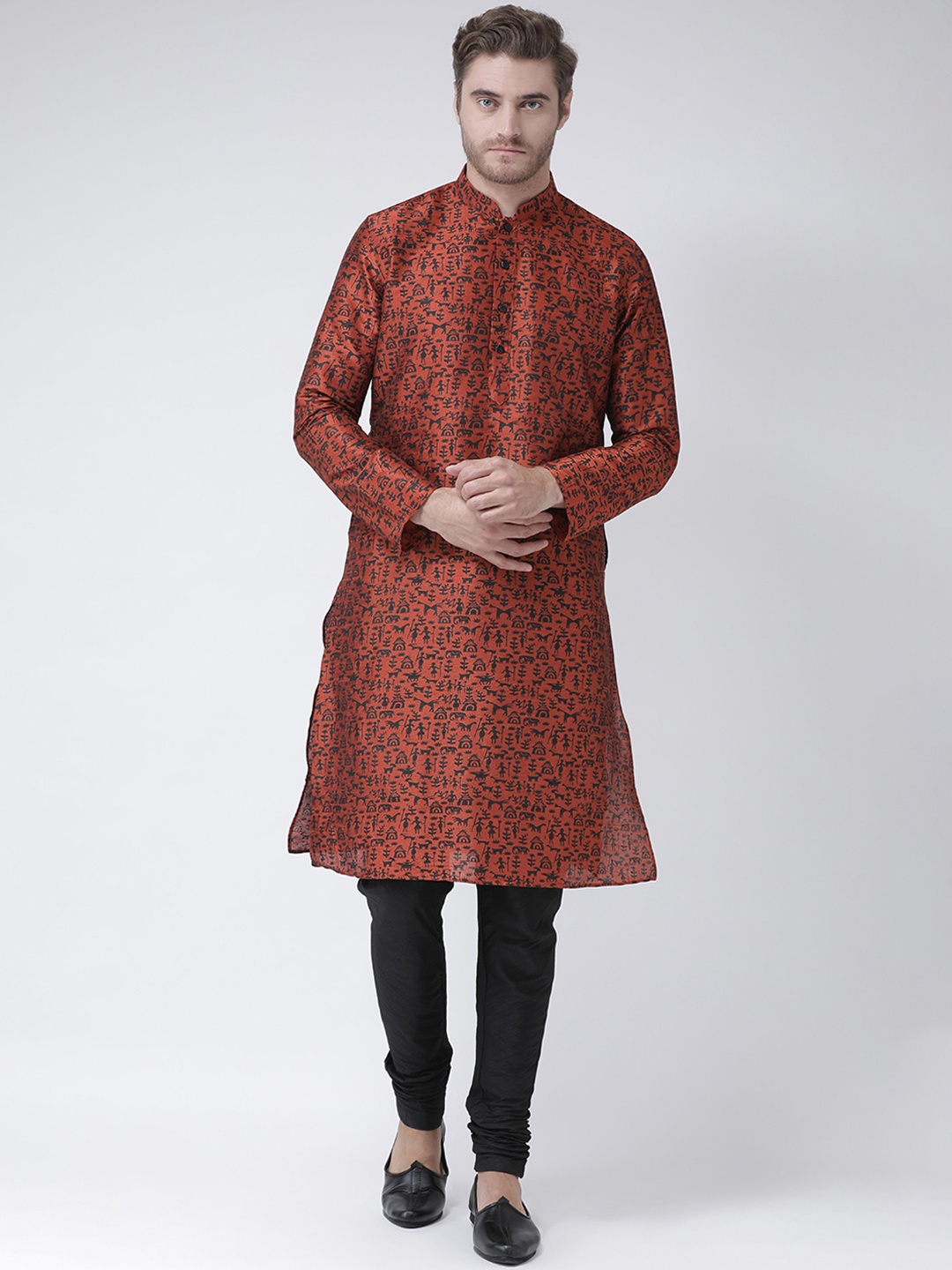 

DEYANN Men Orange & Black Printed Kurta with Churidar