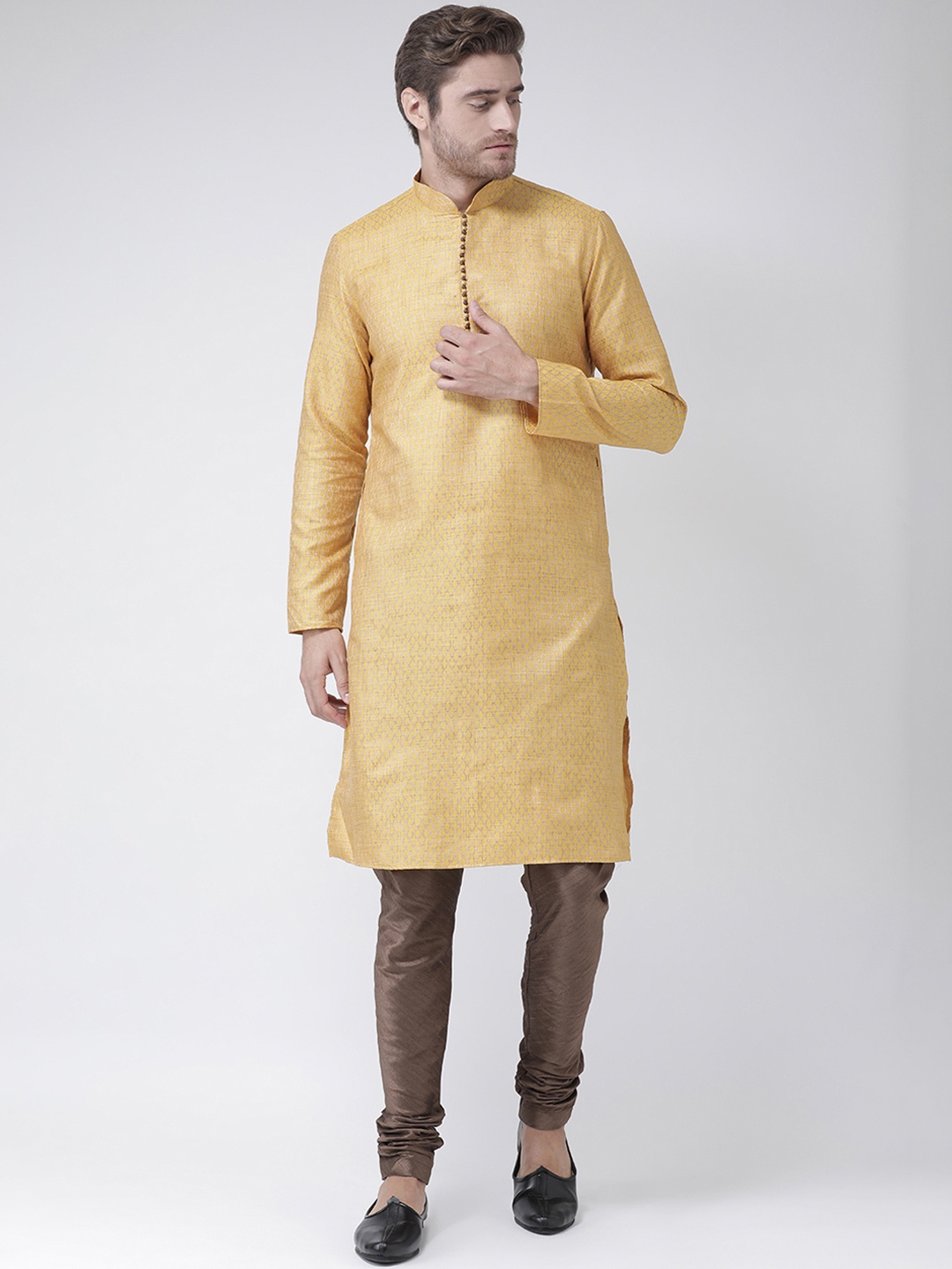 

DEYANN Men Yellow & Olive Green Self-Design Kurta with Churidar