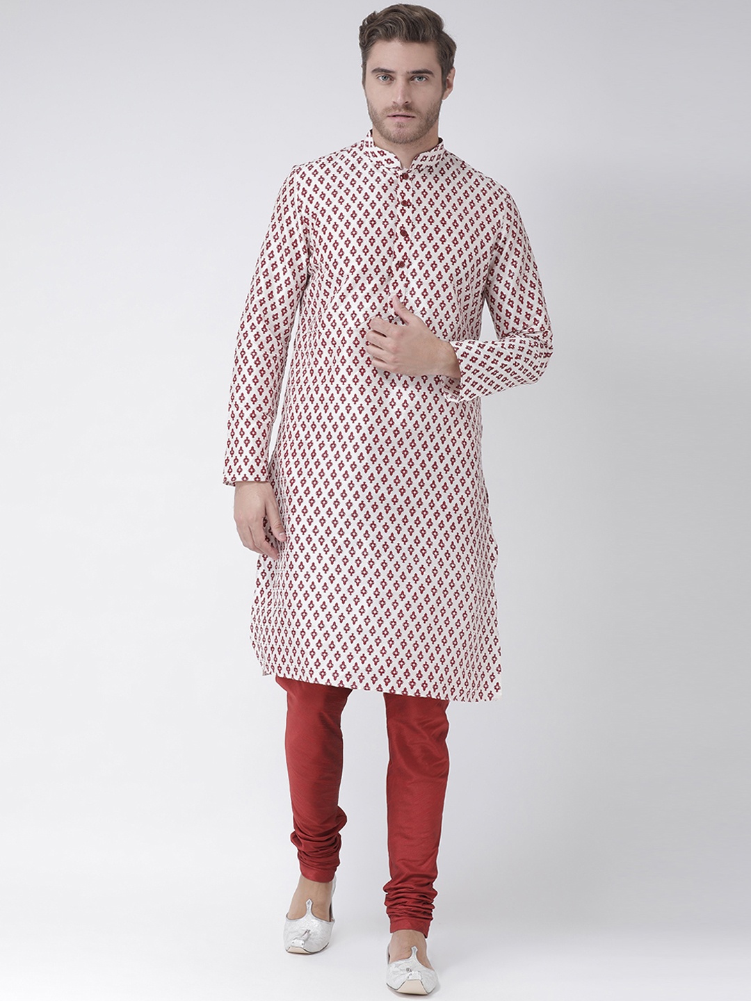 

DEYANN Men Off-White & Red Printed Straight Kurta