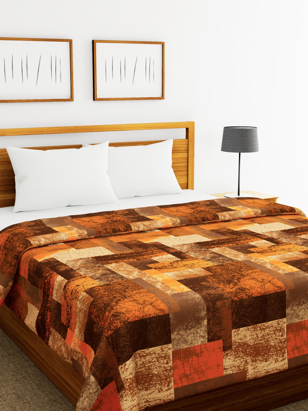 

BIANCA Orange & Brown Geometric AC Room 120 GSM Double Bed Comforter