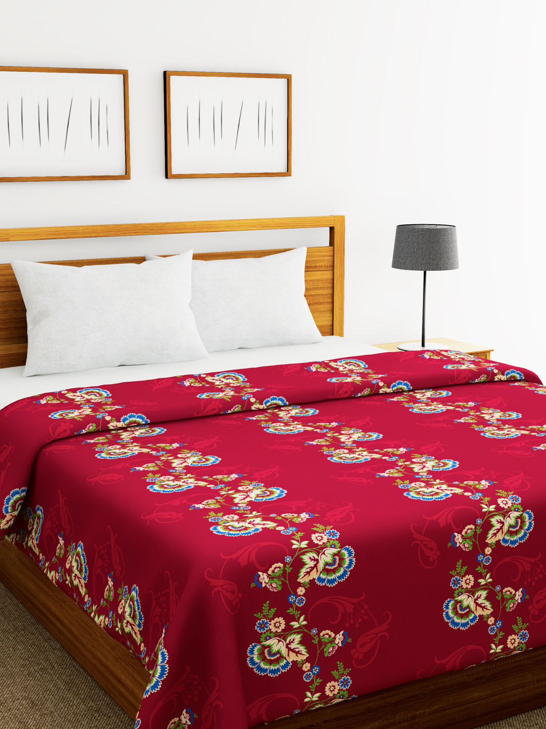 

BIANCA Magenta & Blue Floral AC Room 300 GSM Double Bed Comforter