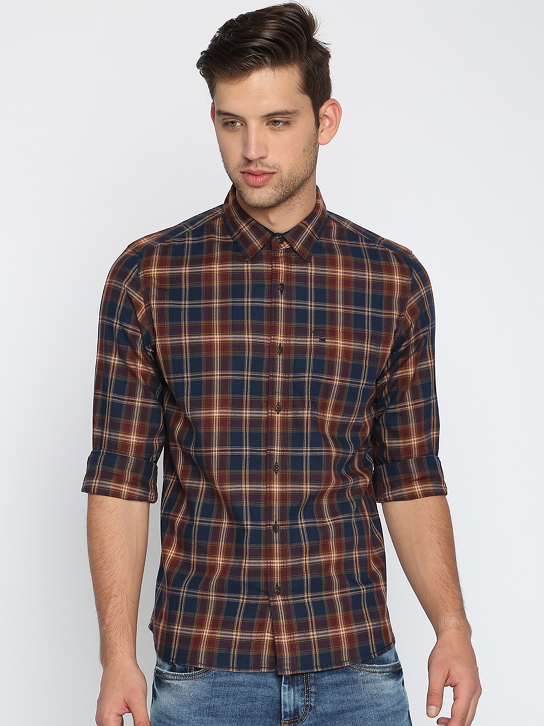 

Basics Men Brown Slim Fit Checked Casual Shirt