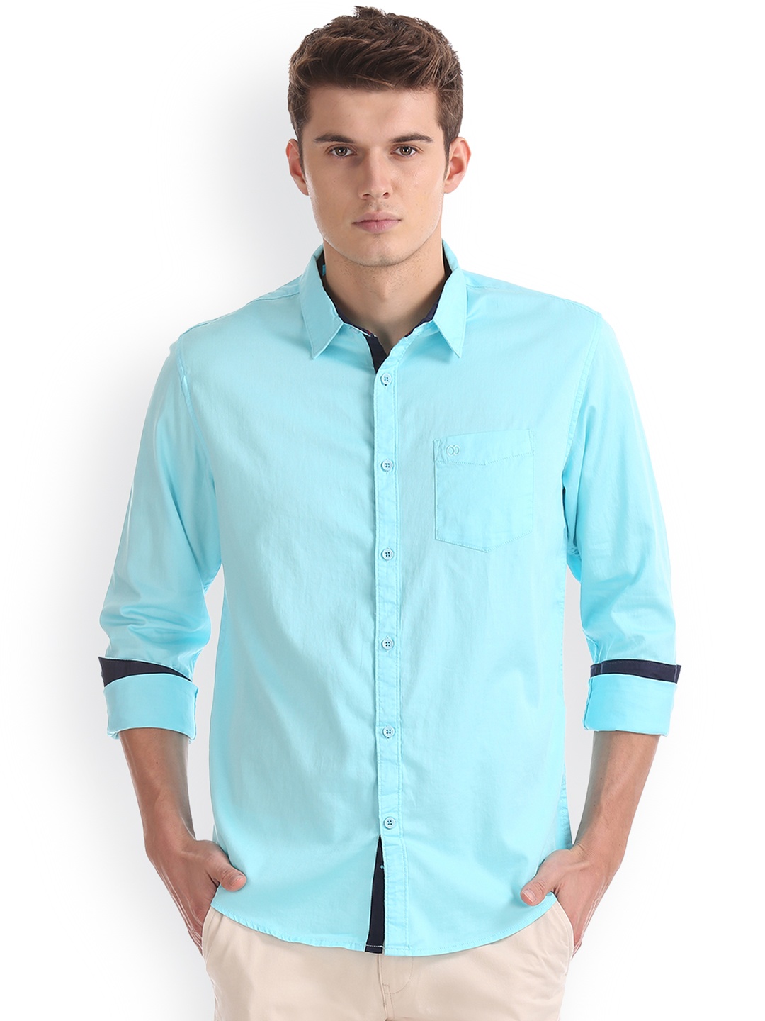 

Ruggers Men Blue Regular Fit Solid Casual Shirt