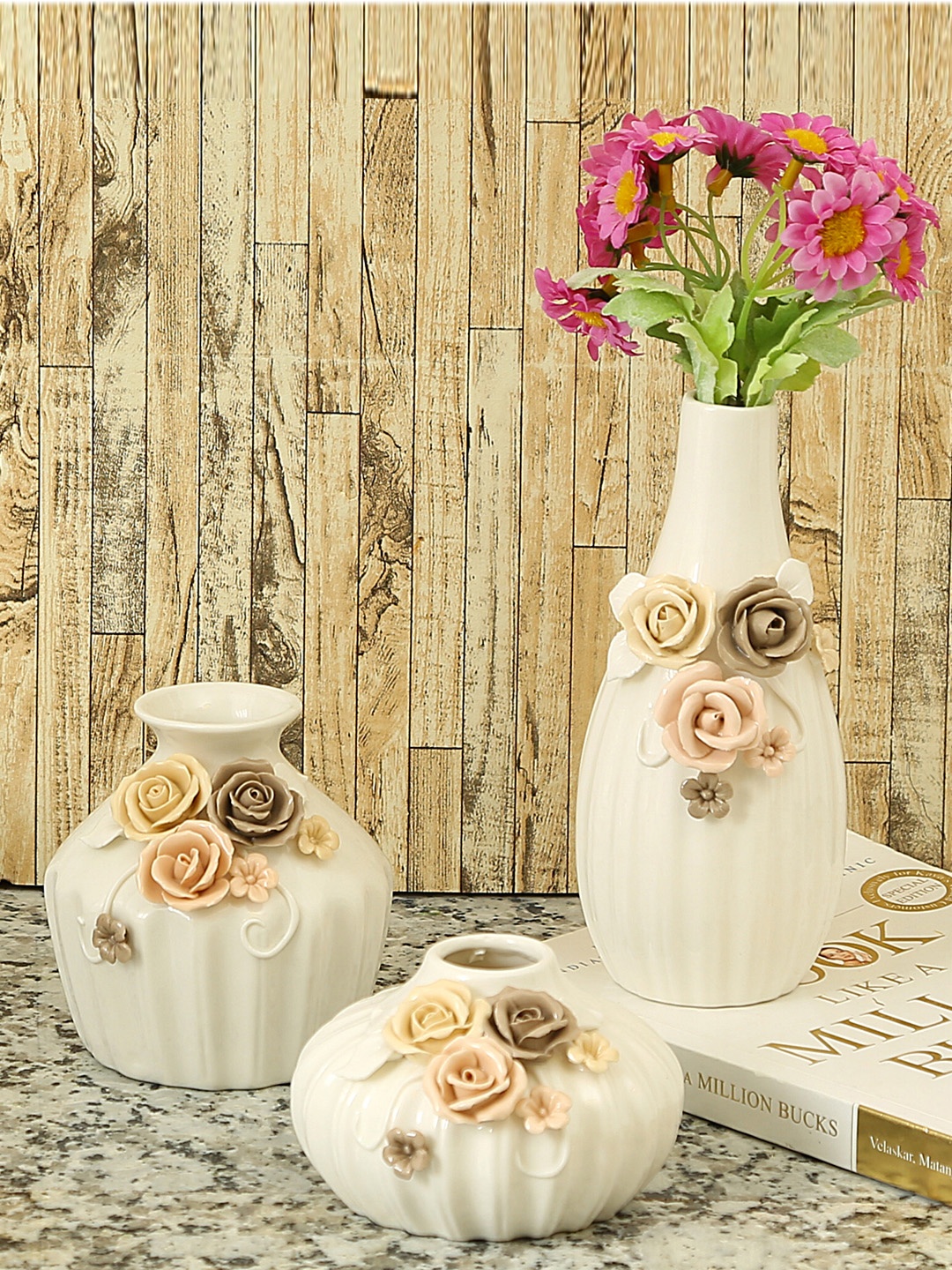 

Aapno Rajasthan Set of 3 White Ceramic Flower Vase
