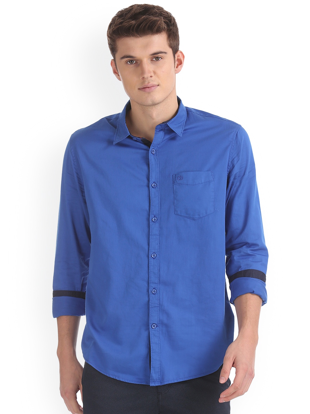 

Ruggers Men Blue Regular Fit Solid Casual Shirt