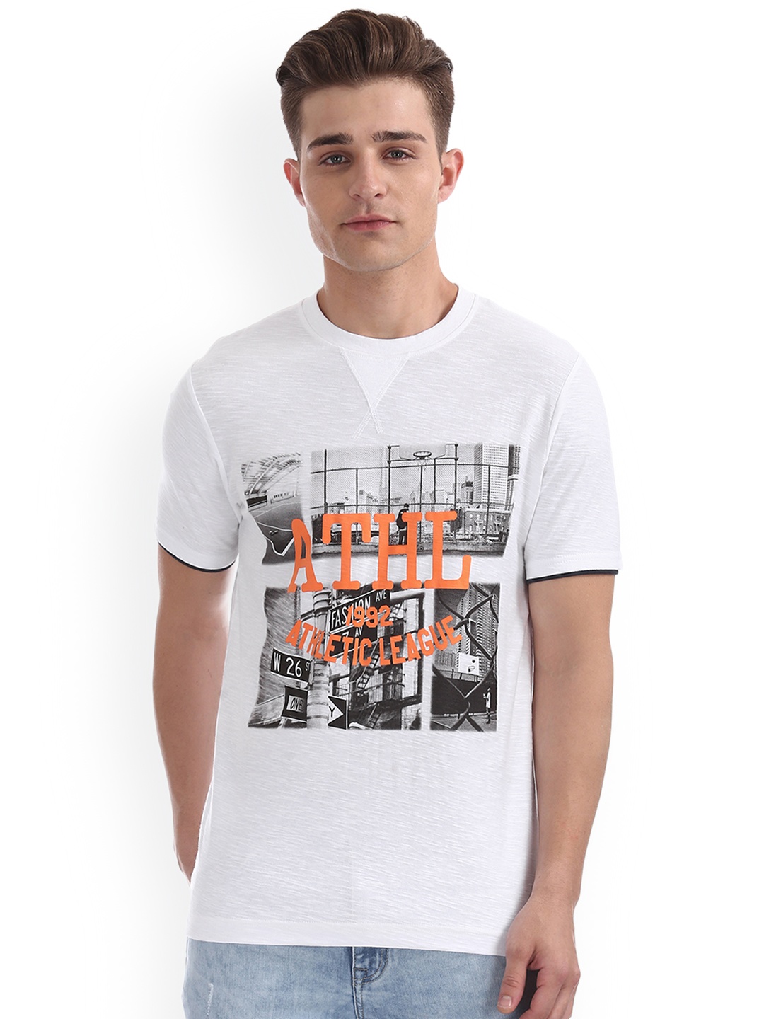

Colt Men White Printed Round Neck T-shirt