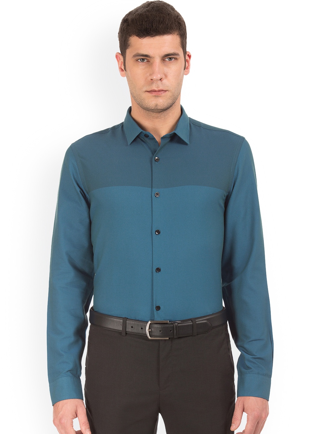 

Excalibur Men Blue Slim Fit Colourblocked Casual Shirt