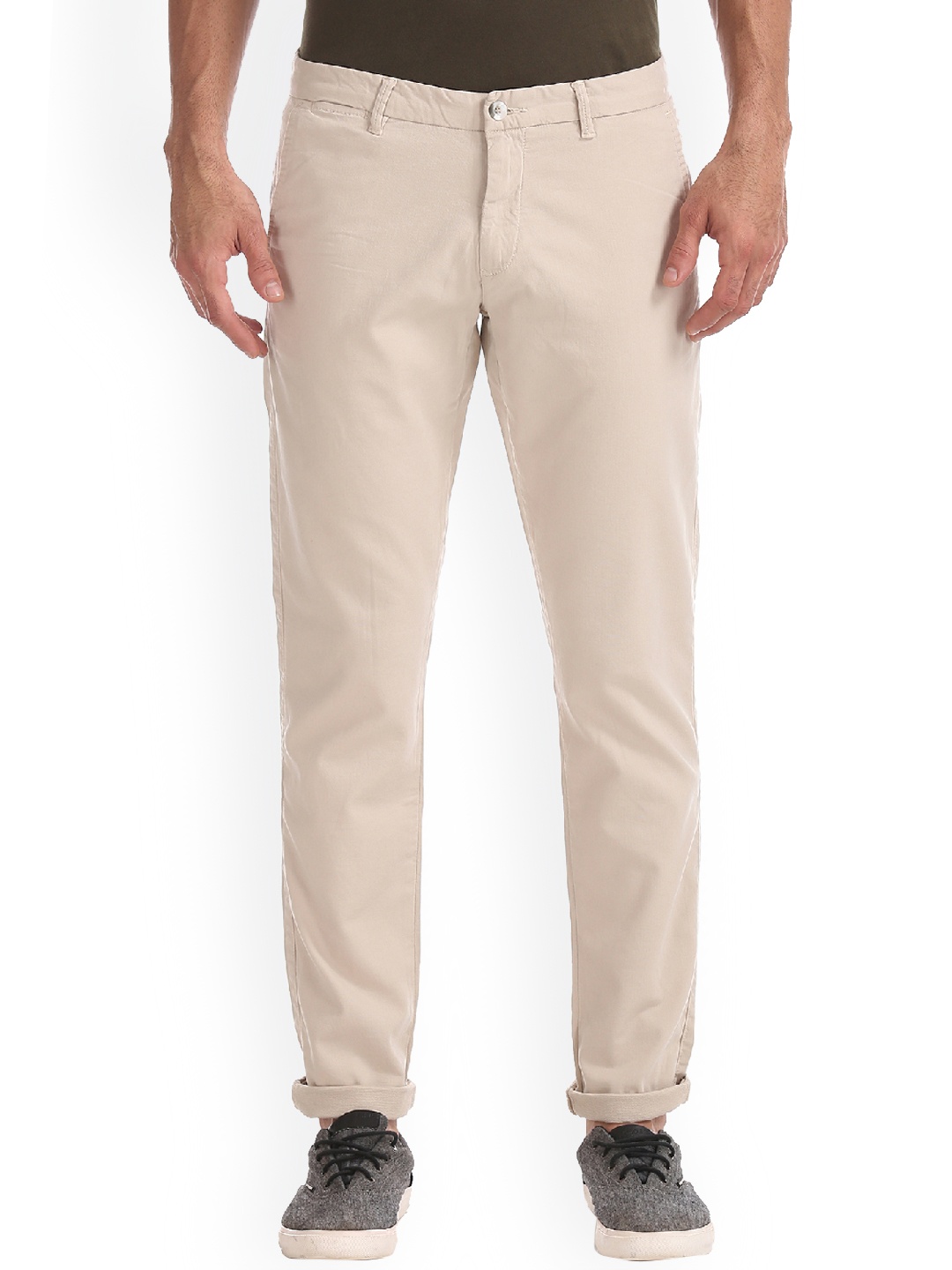 

Ruggers Men Beige Slim Fit Solid Regular Trousers