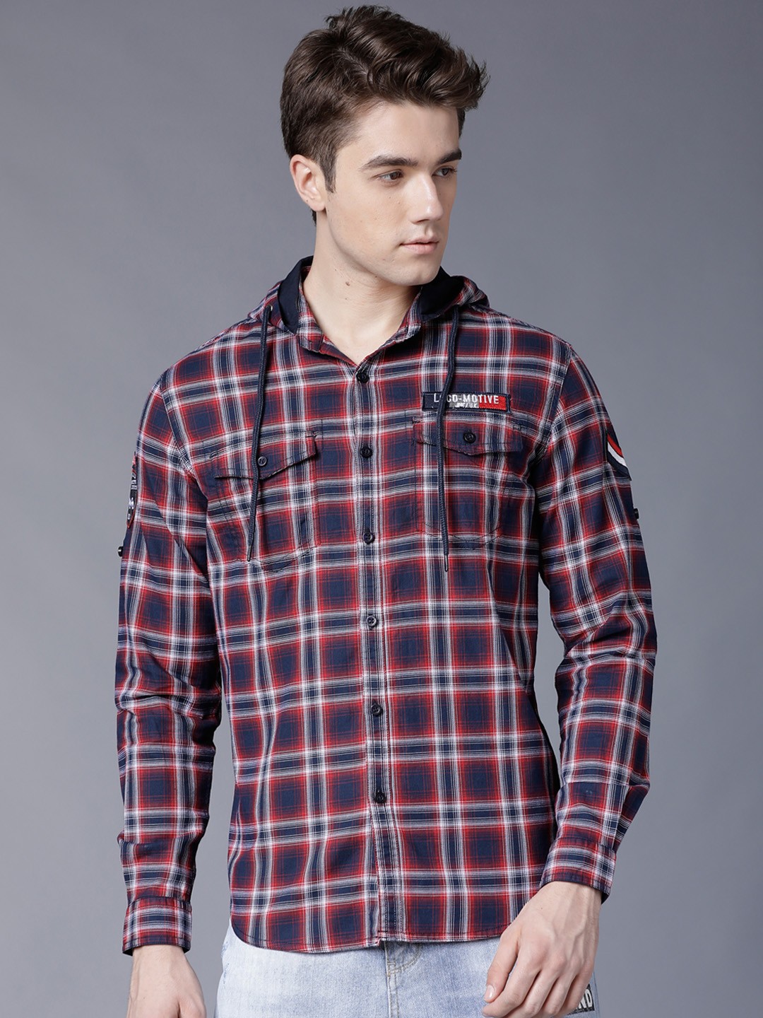 

LOCOMOTIVE Men Navy Blue & Red Slim Fit Checked Hooded Casual Shirt