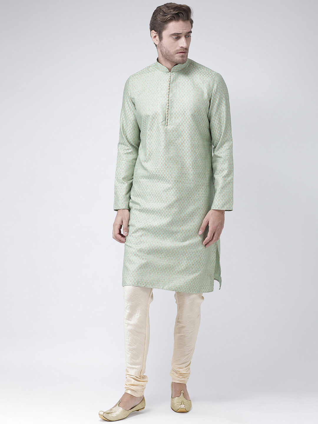 

DEYANN Men Green & Cream-Coloured Self Design Kurta with Churidar