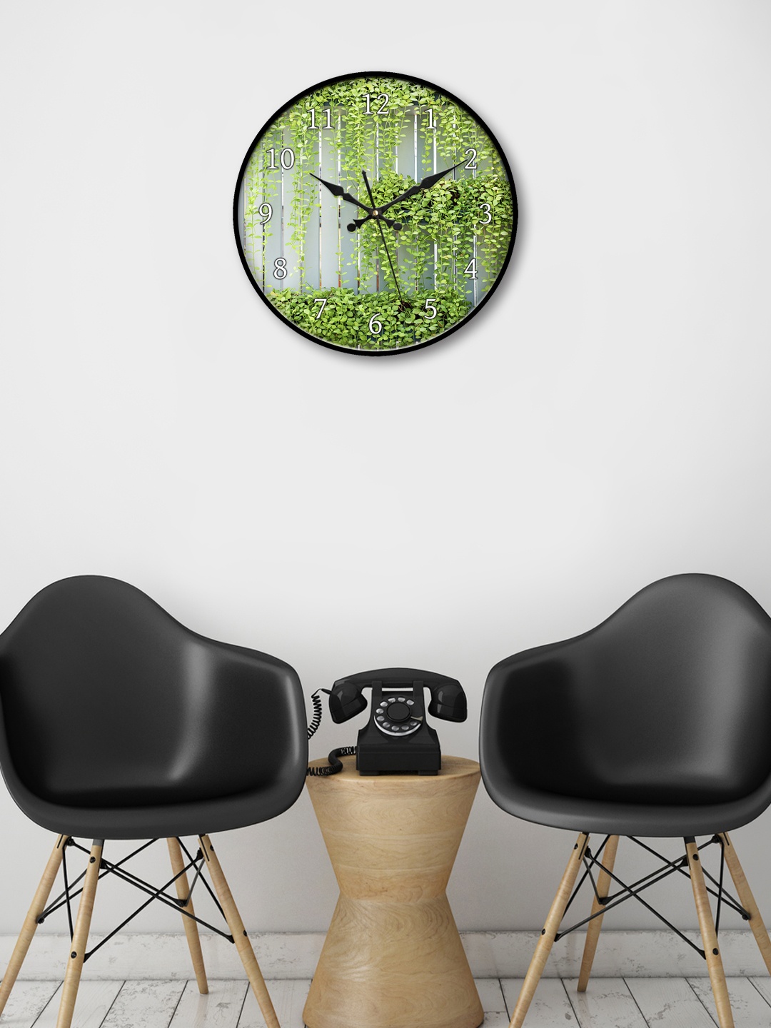 

999Store Green Round Printed Analogue Wall Clock