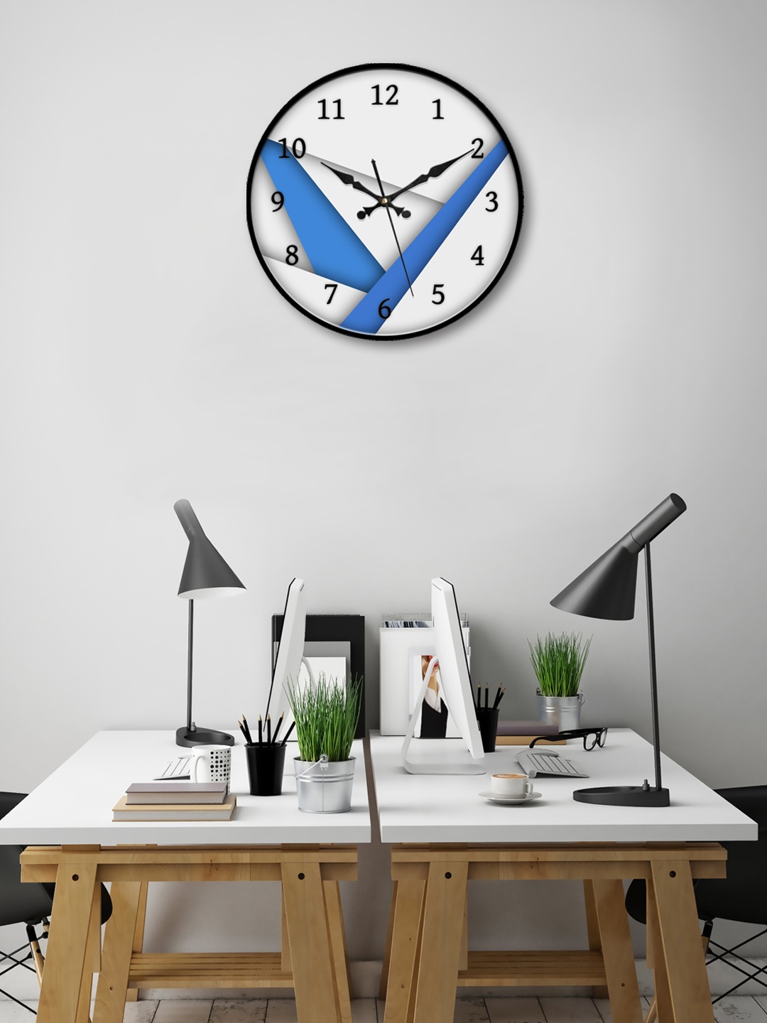 

999Store White & Blue Round Printed Analogue Wall Clock