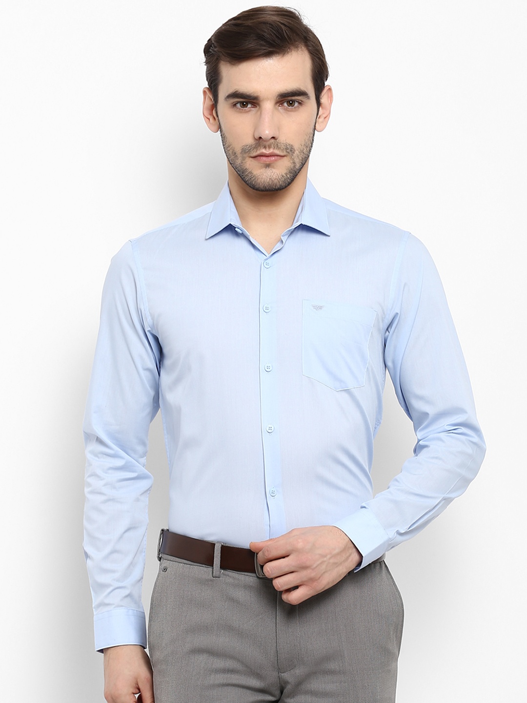 

Red Tape Men Blue Regular Fit Solid Formal Shirt