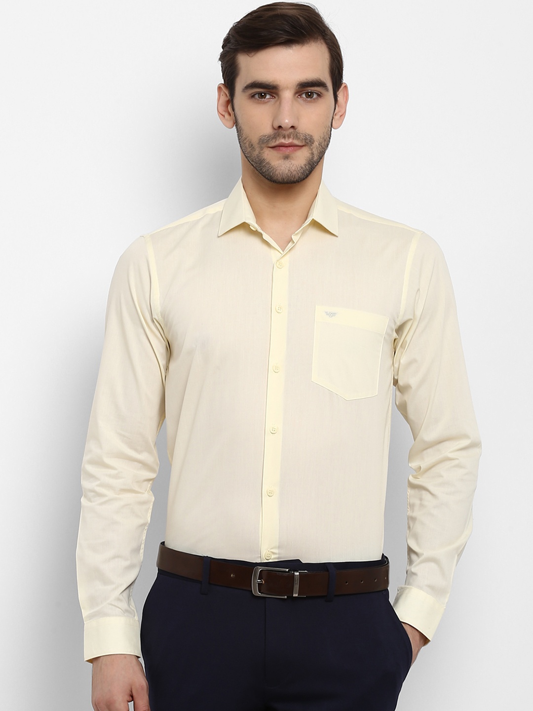 

Red Tape Men Yellow Regular Fit Solid Formal Shirt