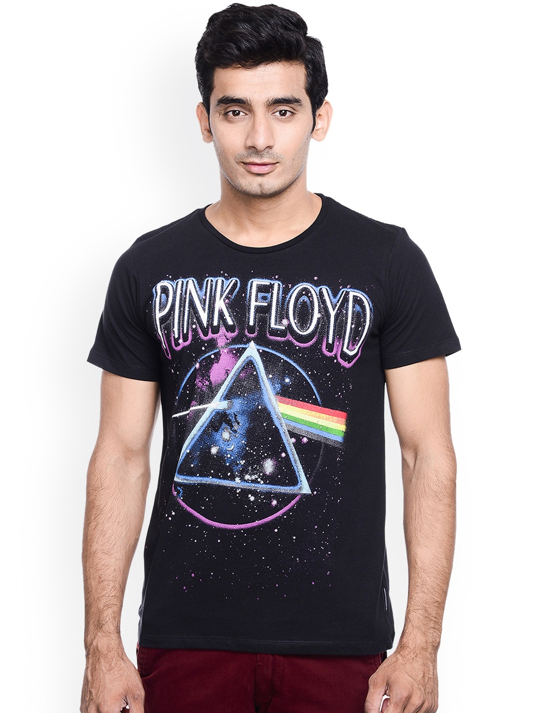 

Free Authority Men Black Pink Floyd Printed Pure Cotton T-shirt