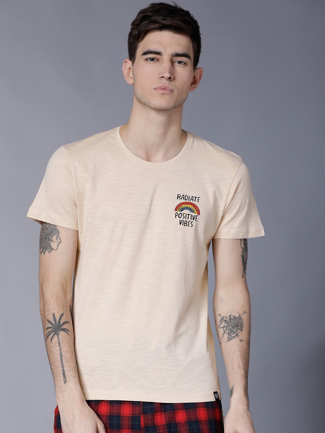 

LOCOMOTIVE Men Beige Printed Round Neck T-shirt
