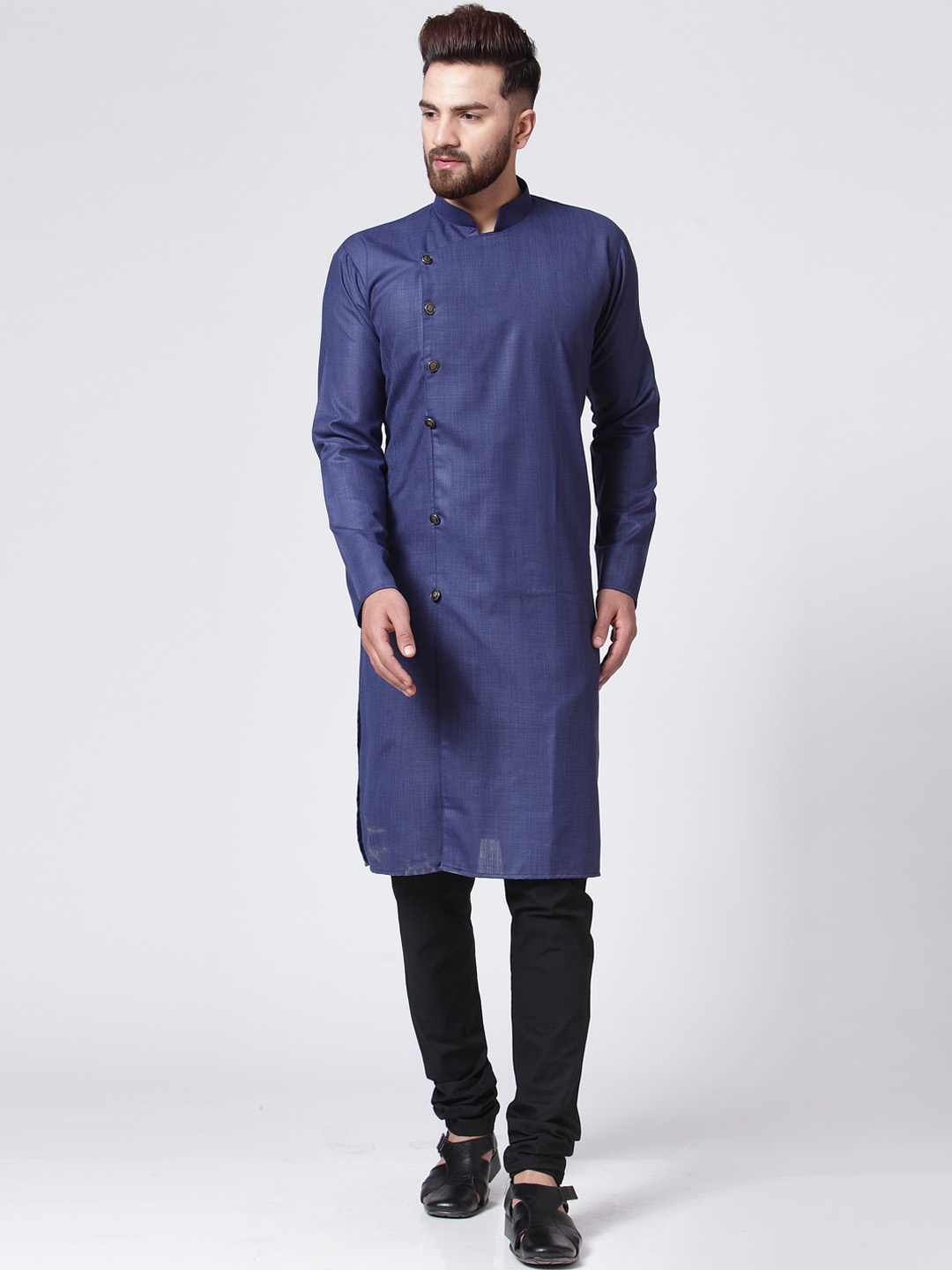 

Jompers Men Navy Blue Solid Kurta with Churidar