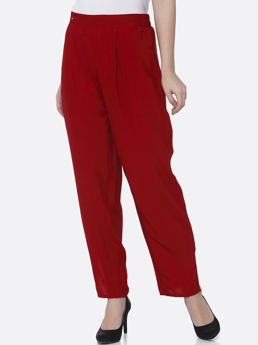 shiloh Women Red Regular Fit Solid Trousers