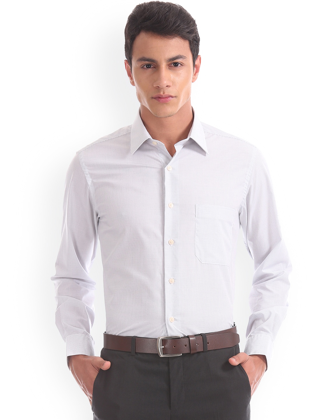 

Arrow Men Off-White Regular Fit Checked Formal Shirt