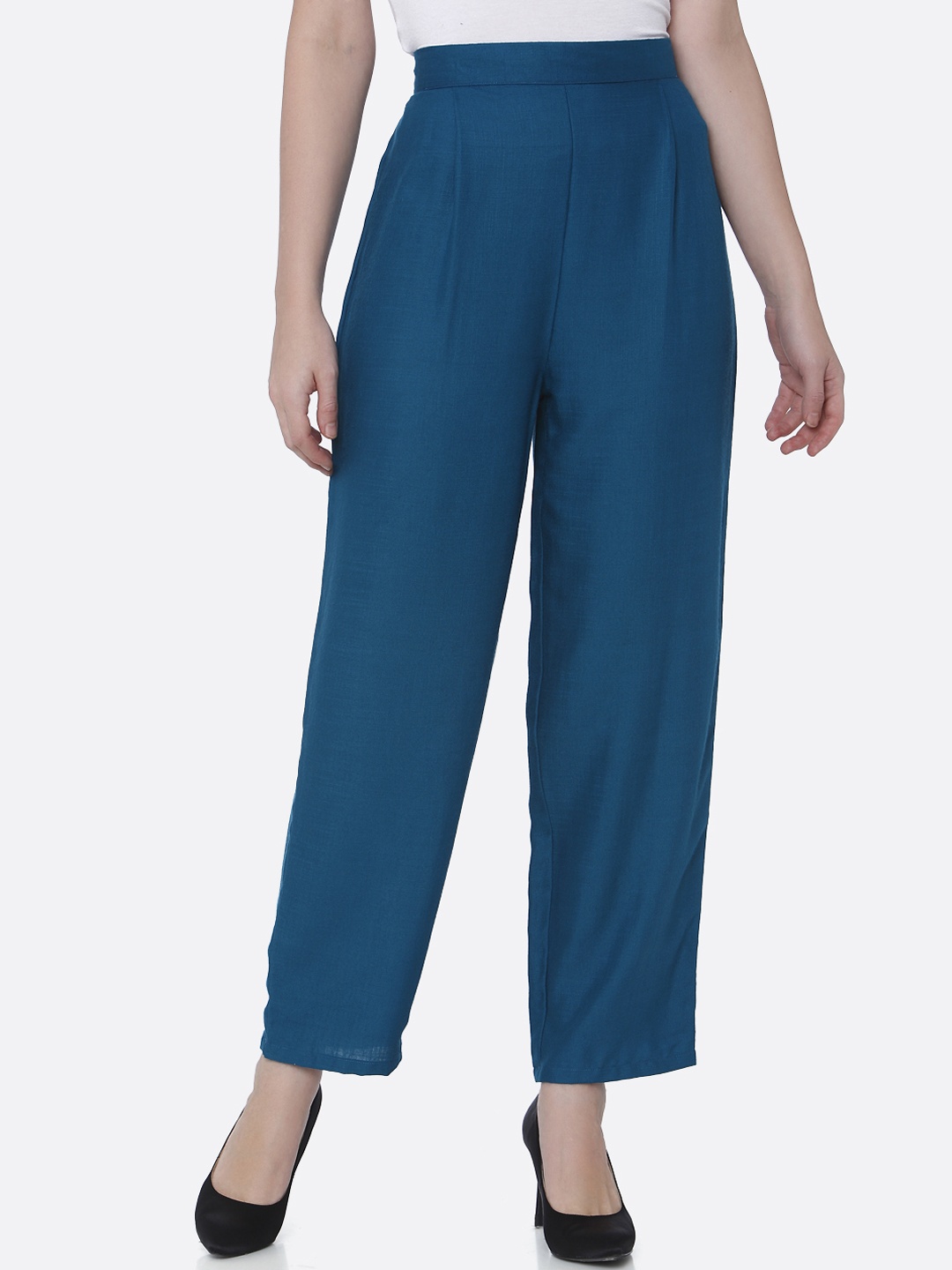 

shiloh Women Blue Regular Fit Solid Regular Fit Trousers