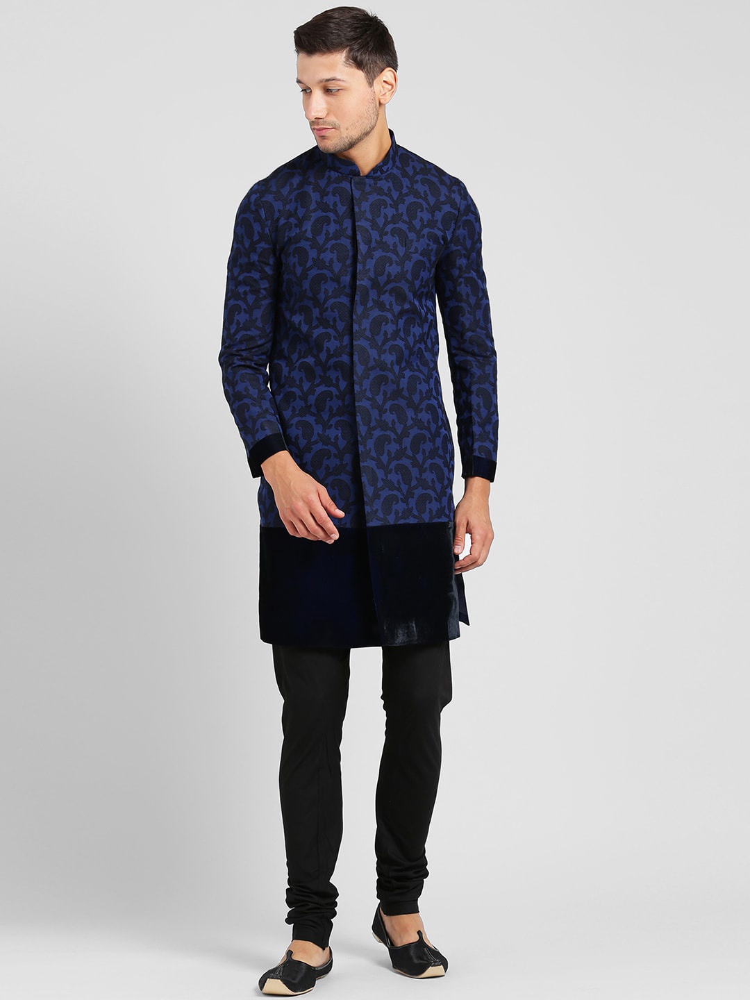 

KISAH Men Indowestern Sherwani Set, Blue