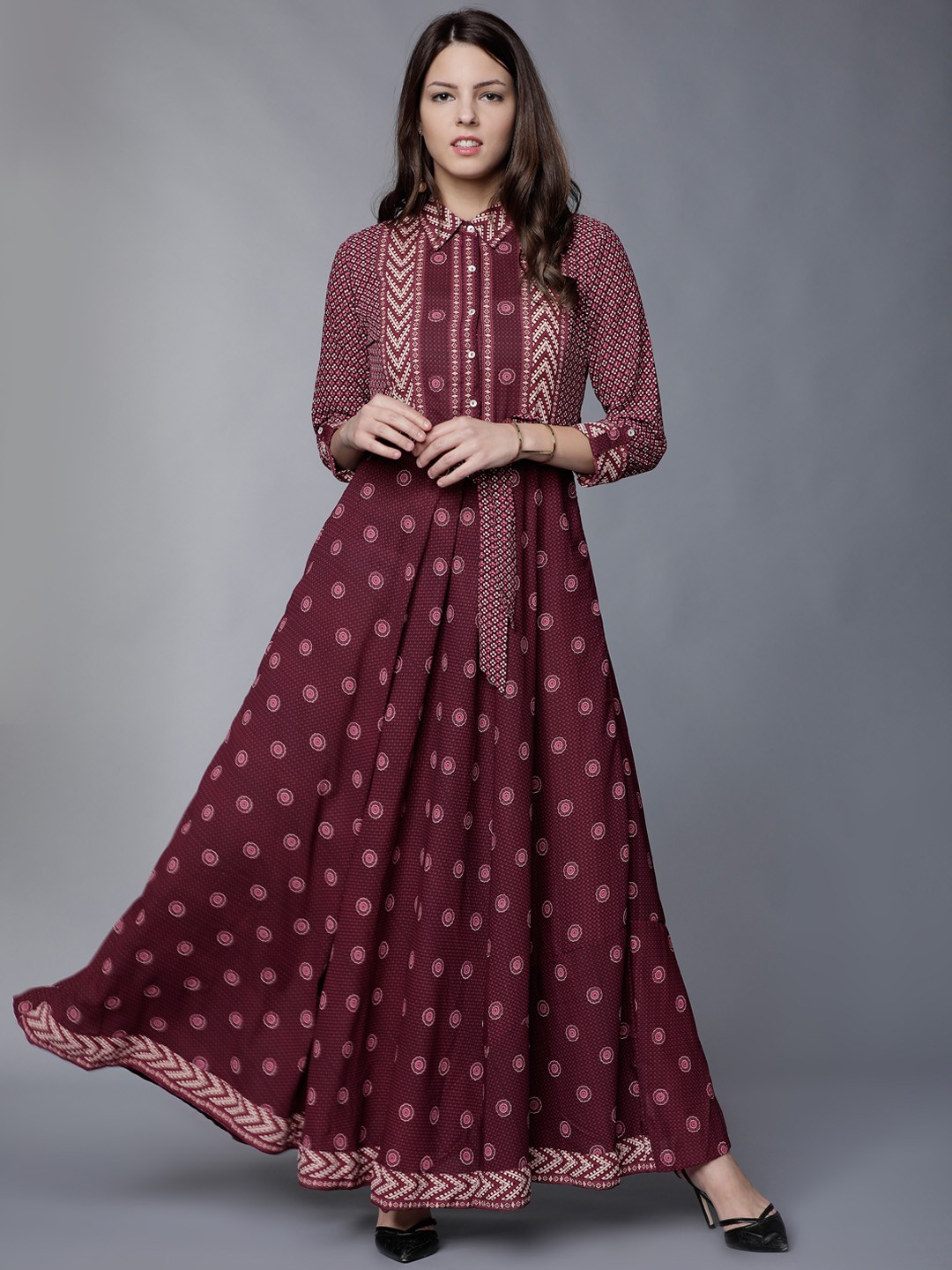

Vishudh Women Mauve & Beige Printed Maxi Dress