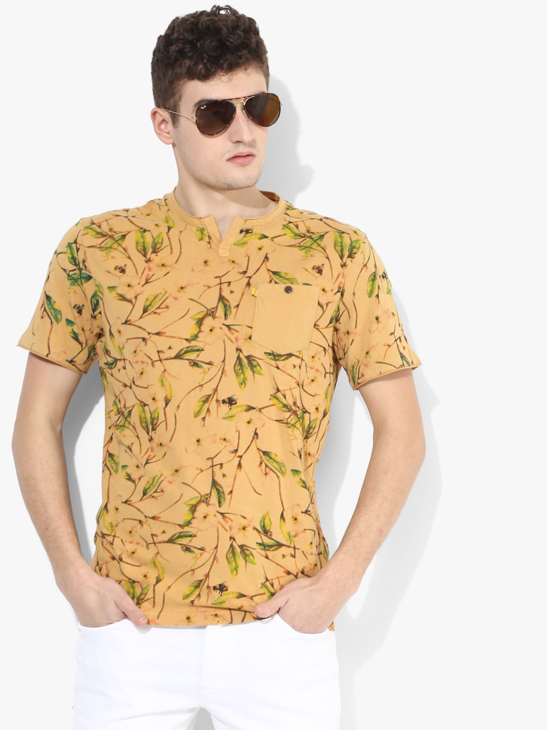 

Peter England Men Khaki Floral Print Slim Fit T-shirt, Yellow