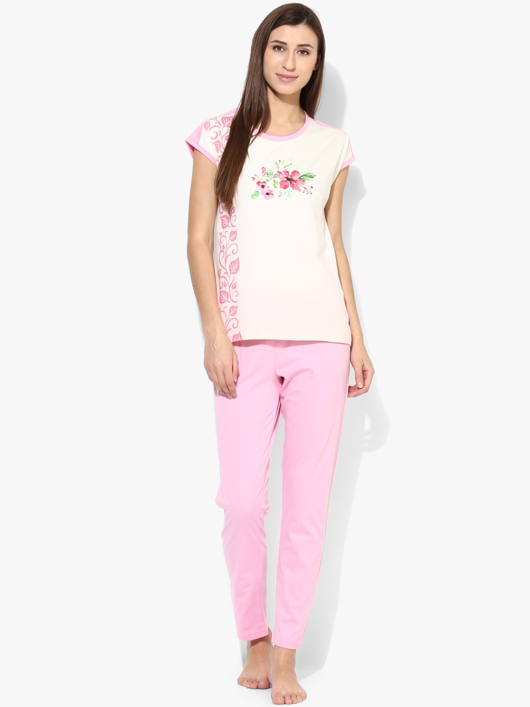 

Off White Graphic Pyjama Set
