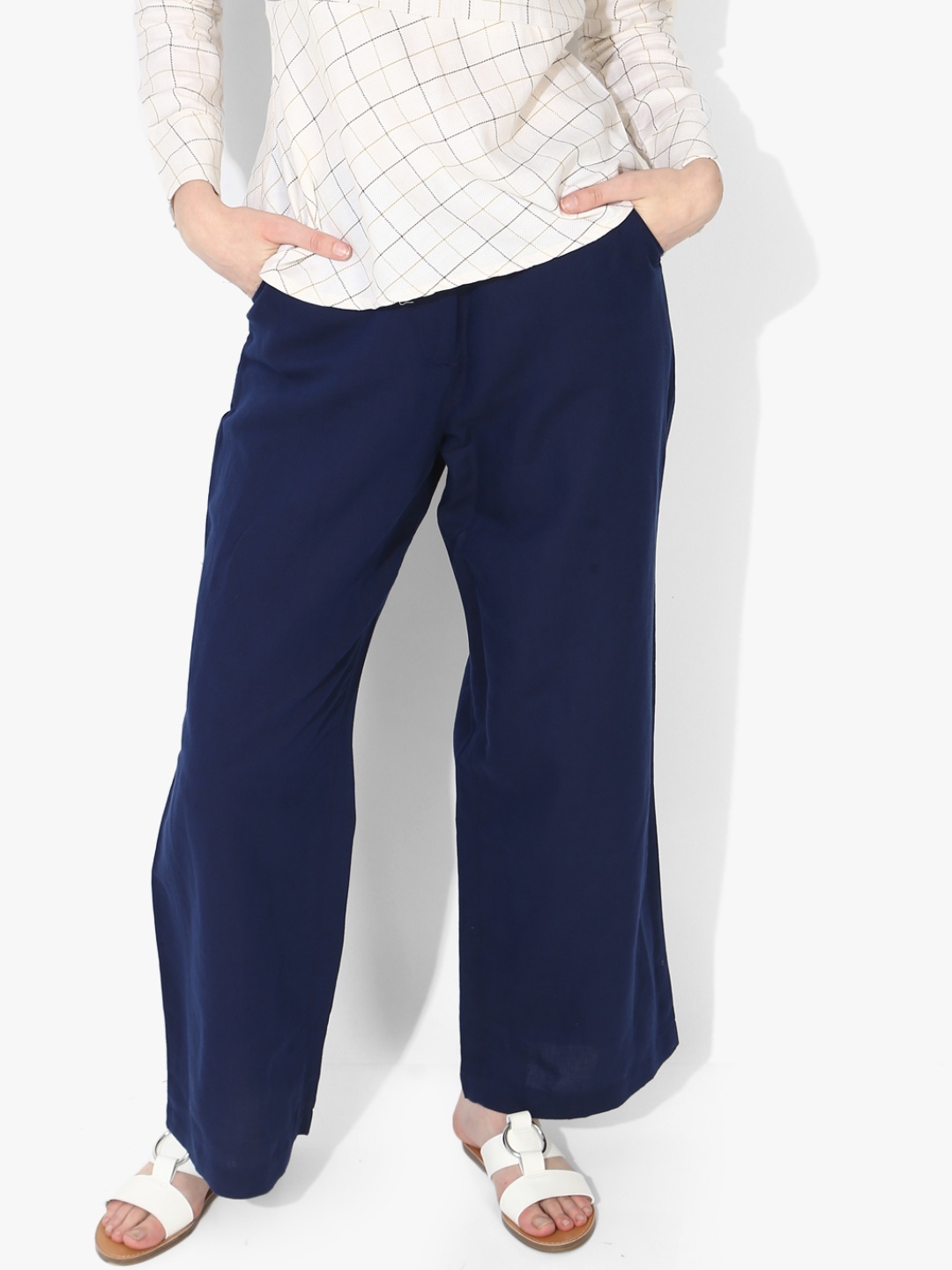 

AND Women Navy Blue & Navy Blue Solid Straight Linen Palazzos