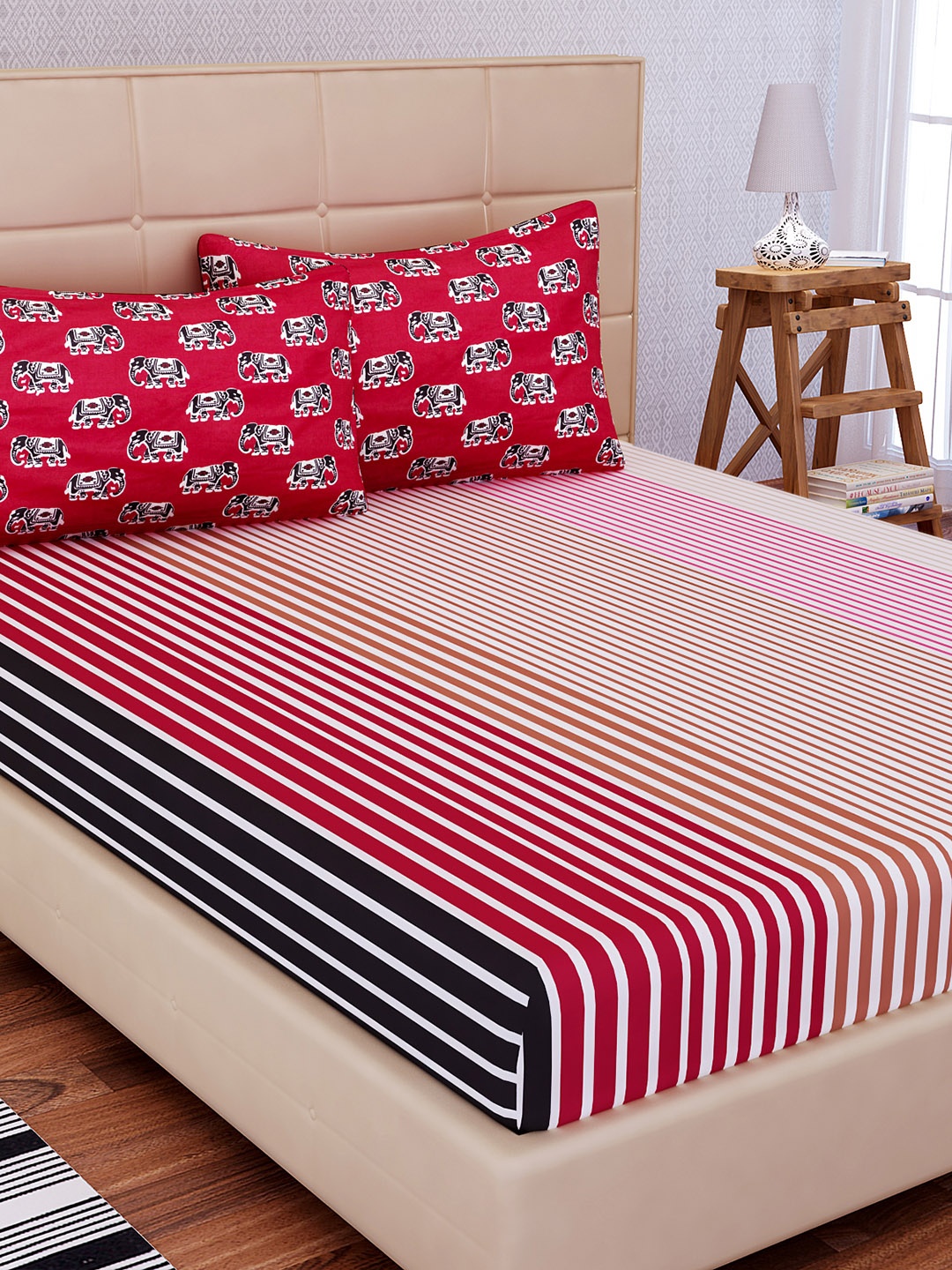 SEJ by Nisha Gupta Red & Brown Flat 144 TC Cotton 1 Double Bedsheet with 2 Pillow Covers