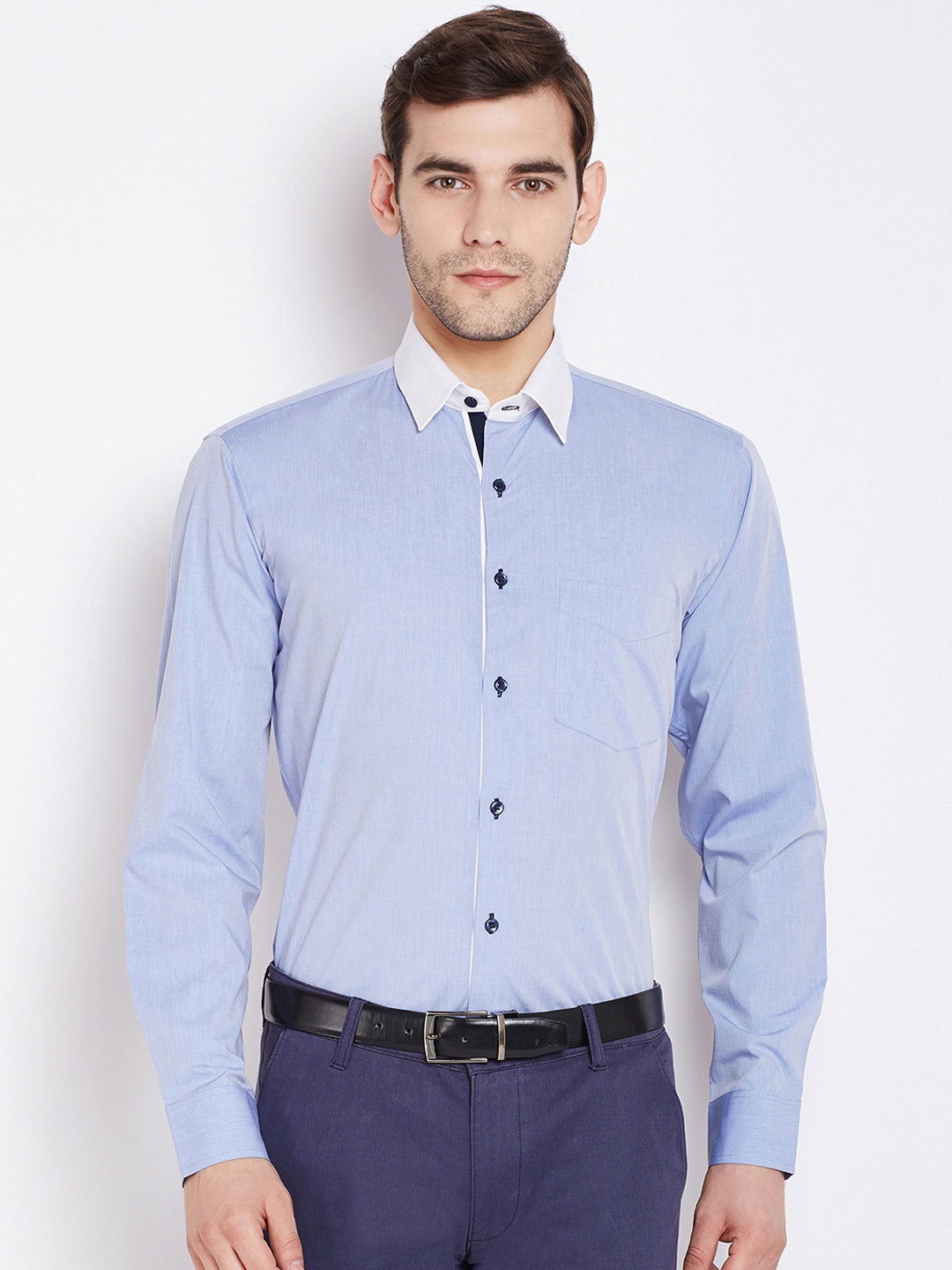 

Hancock Men Blue Slim Fit Solid Formal Shirt